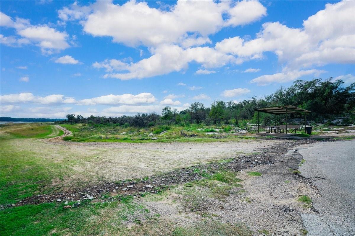 00 Breezing Ln, Spicewood, TX 78669