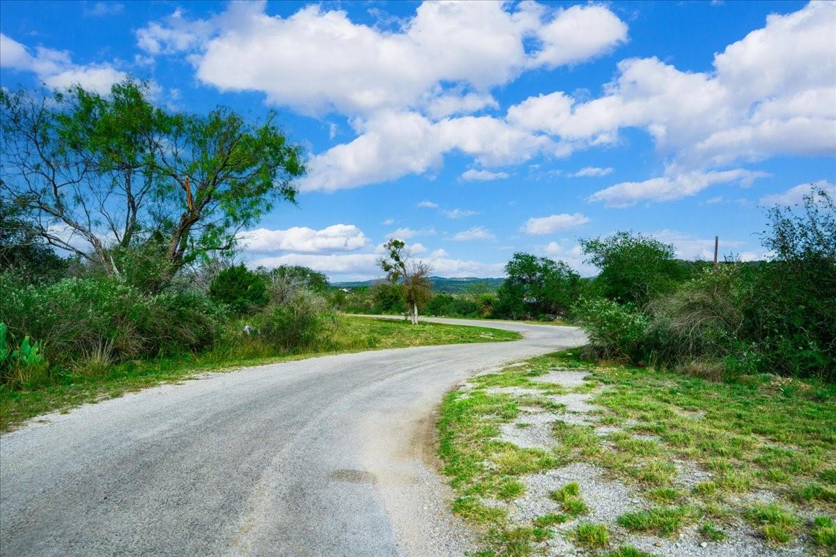 00 Breezing Ln, Spicewood, TX 78669