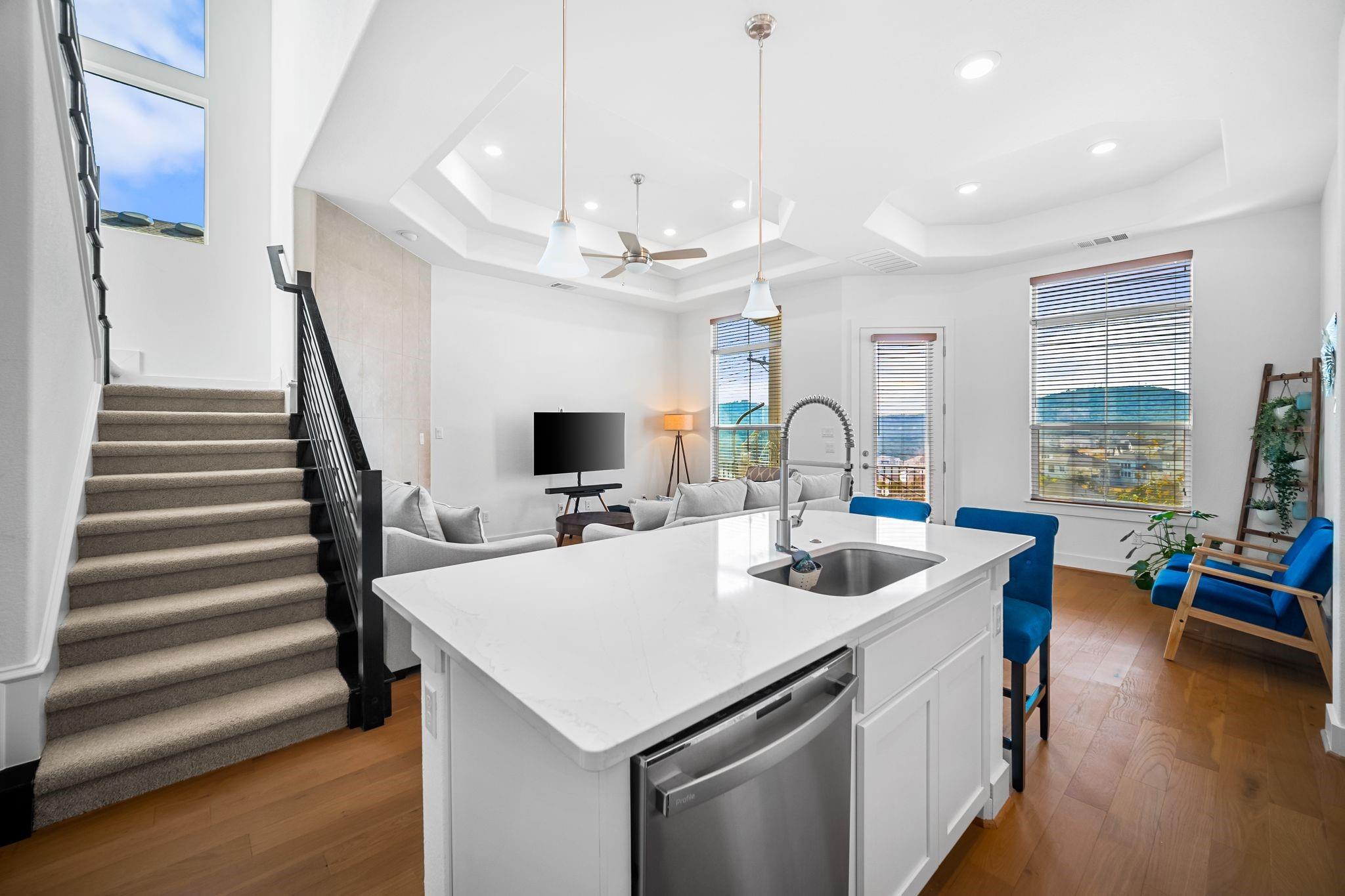 303 Cartwheel Bnd, Austin, TX 78738