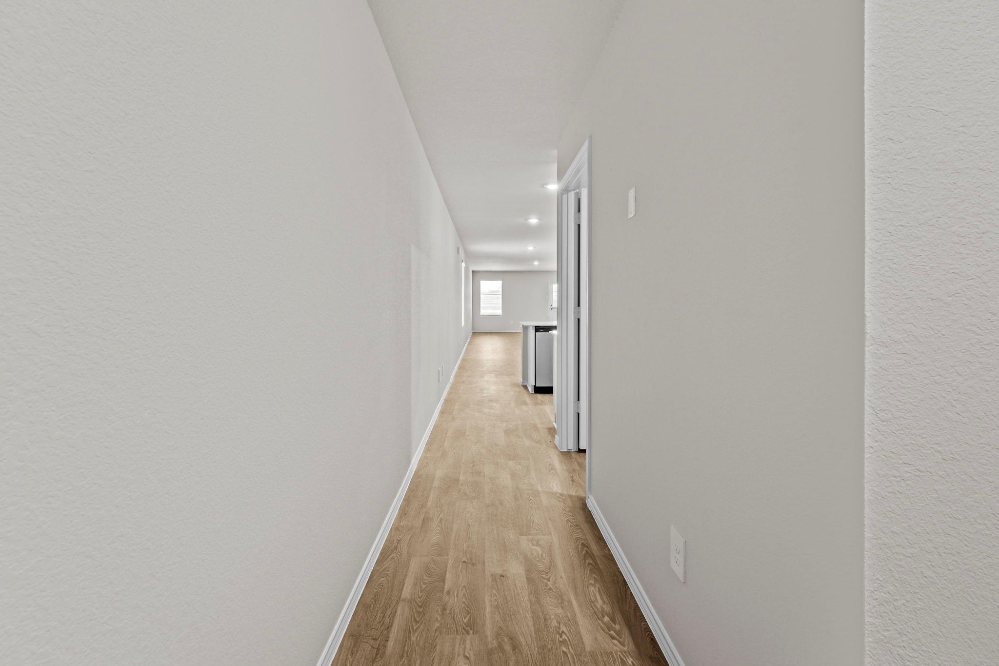 405 Wild Goose Dr, Luling, TX 78648