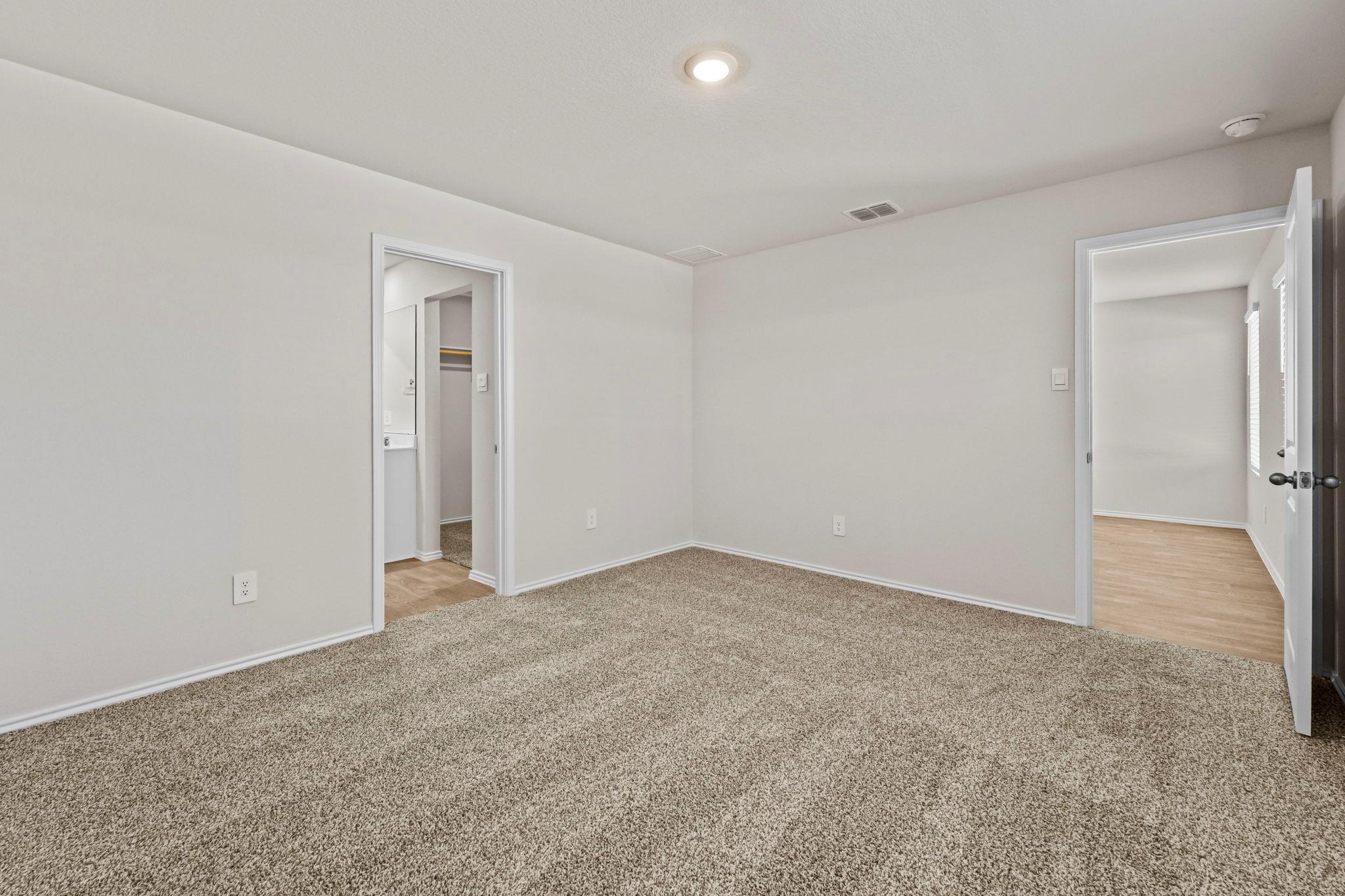 405 Wild Goose Dr, Luling, TX 78648