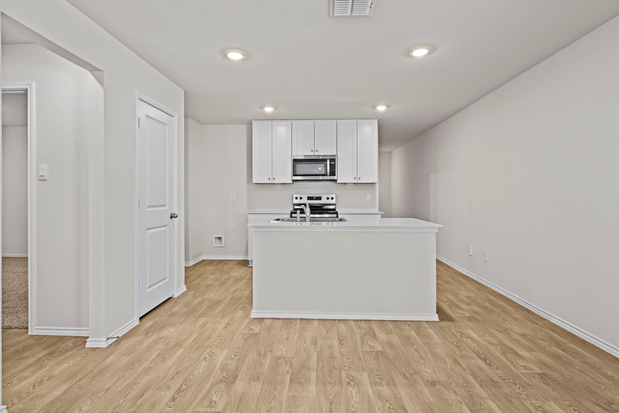 405 Wild Goose Dr, Luling, TX 78648