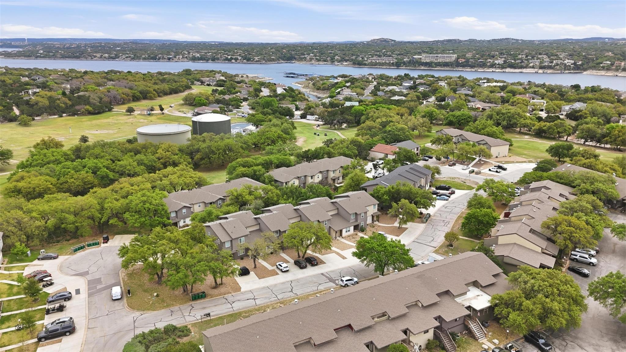 512 Palmer Dr, Lago Vista, TX 78645