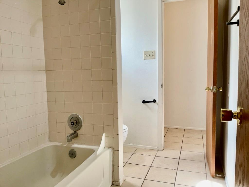 12120 Thompkins Dr, Austin, TX 78753