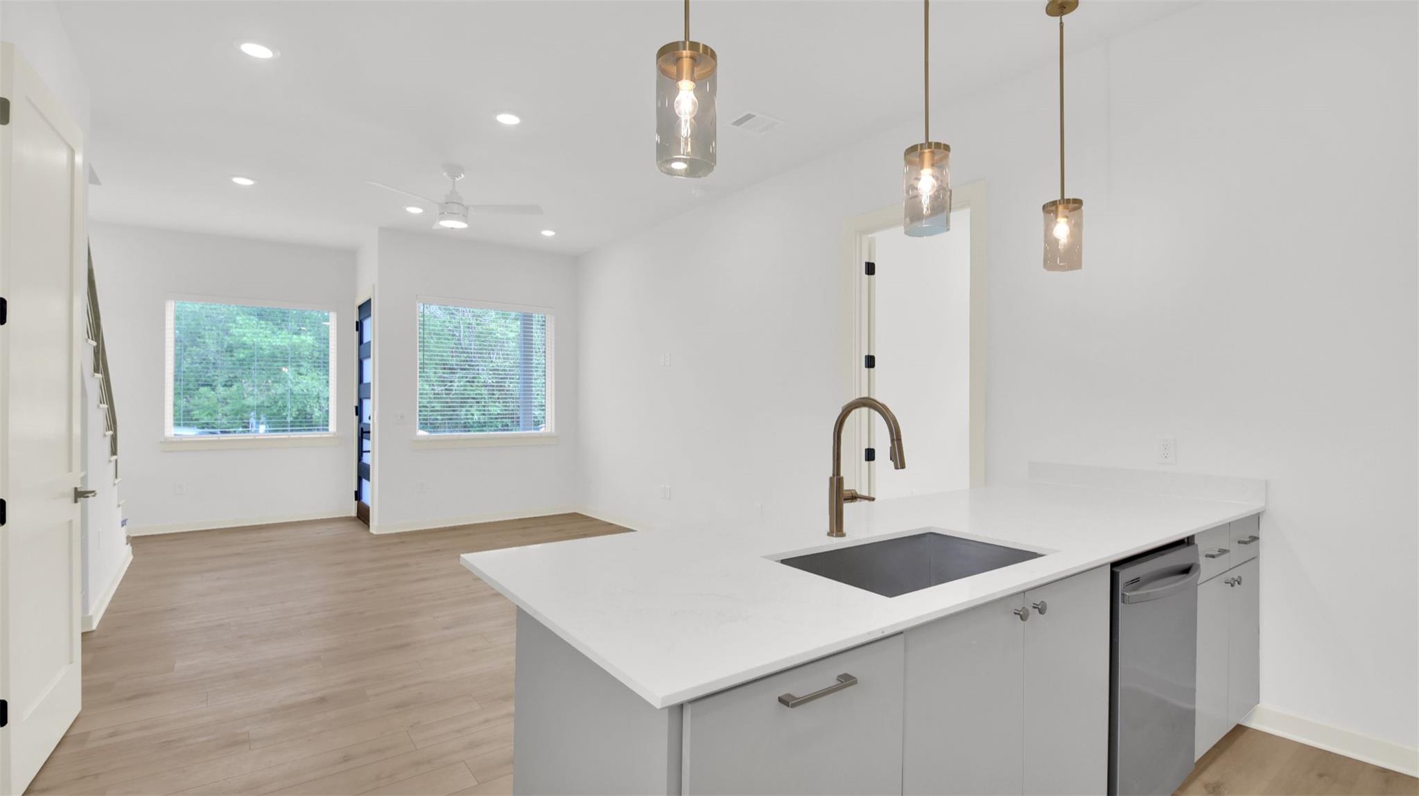 7208 Providence Ave # 1, Austin, TX 78752