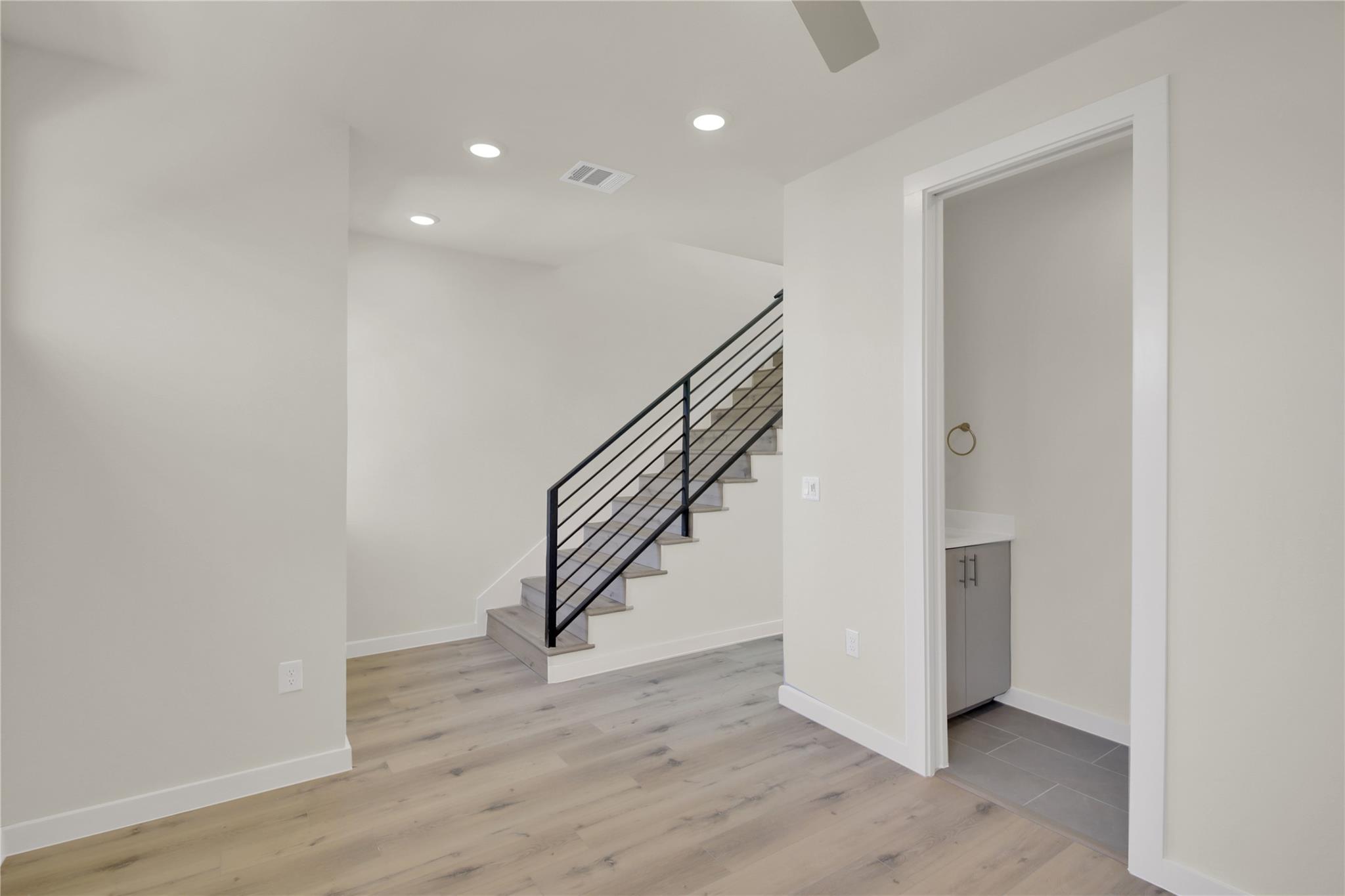 7208 Providence Ave # 1, Austin, TX 78752