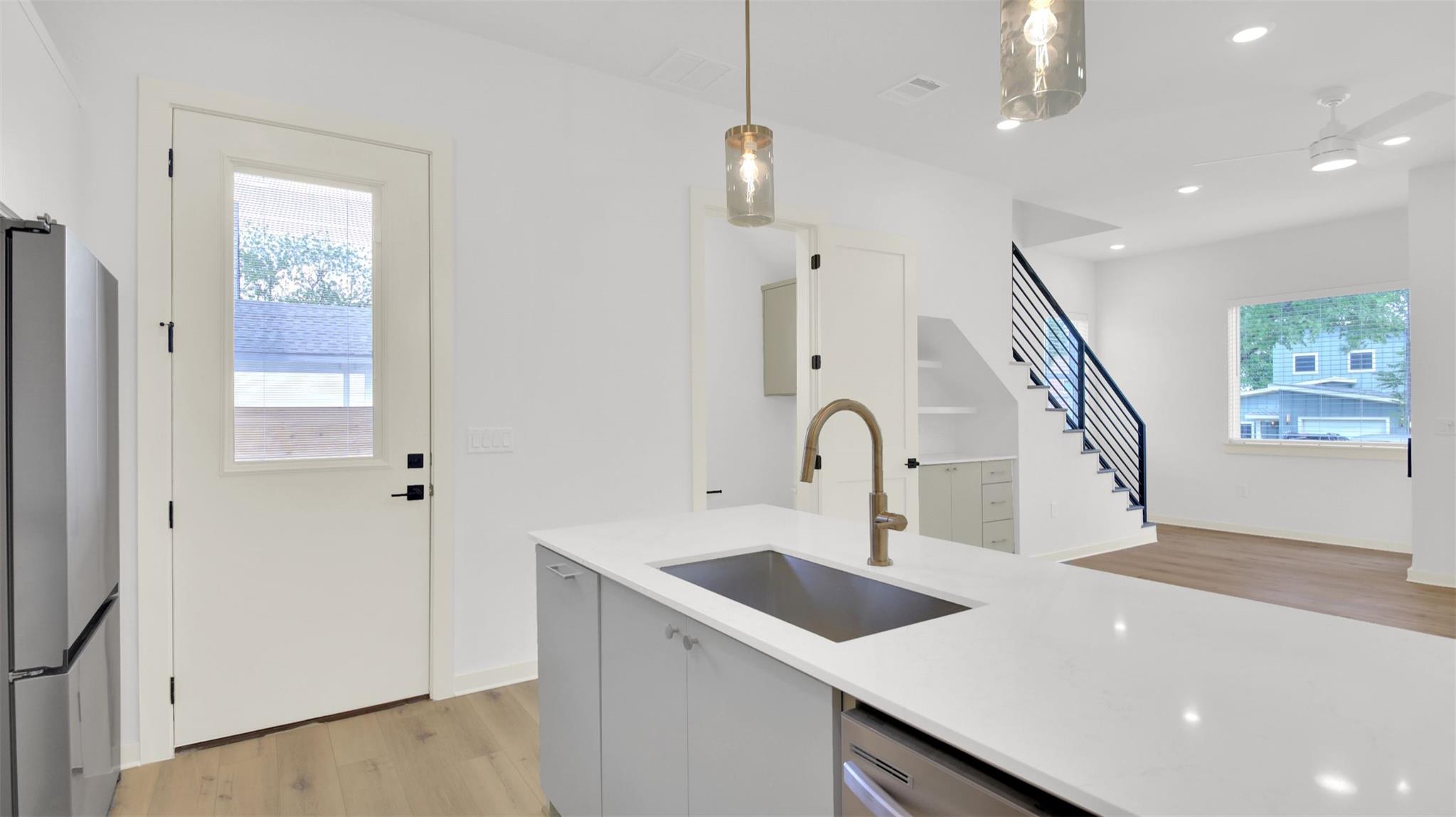 7208 Providence Ave # 1, Austin, TX 78752