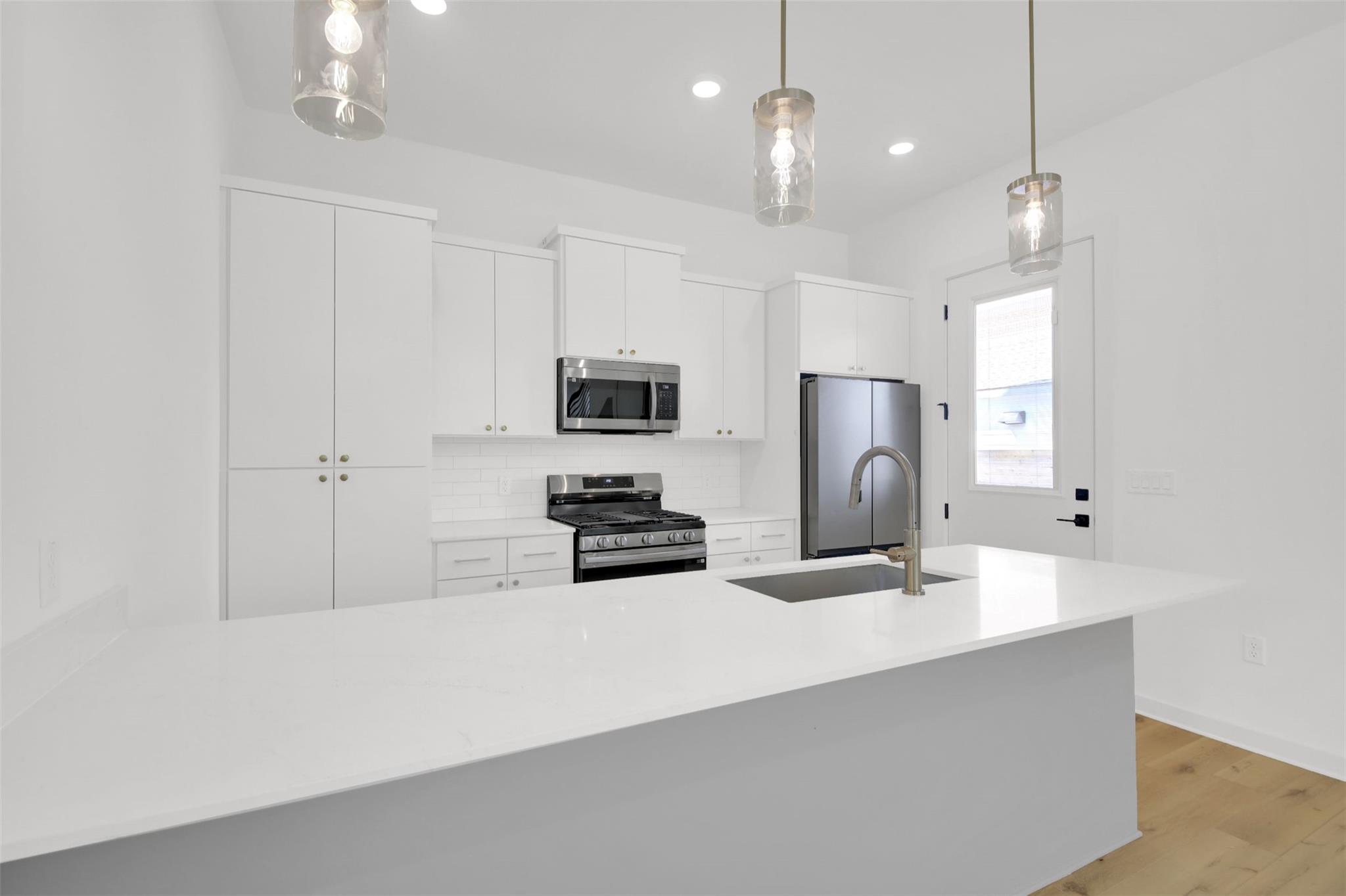 7208 Providence Ave # 1, Austin, TX 78752