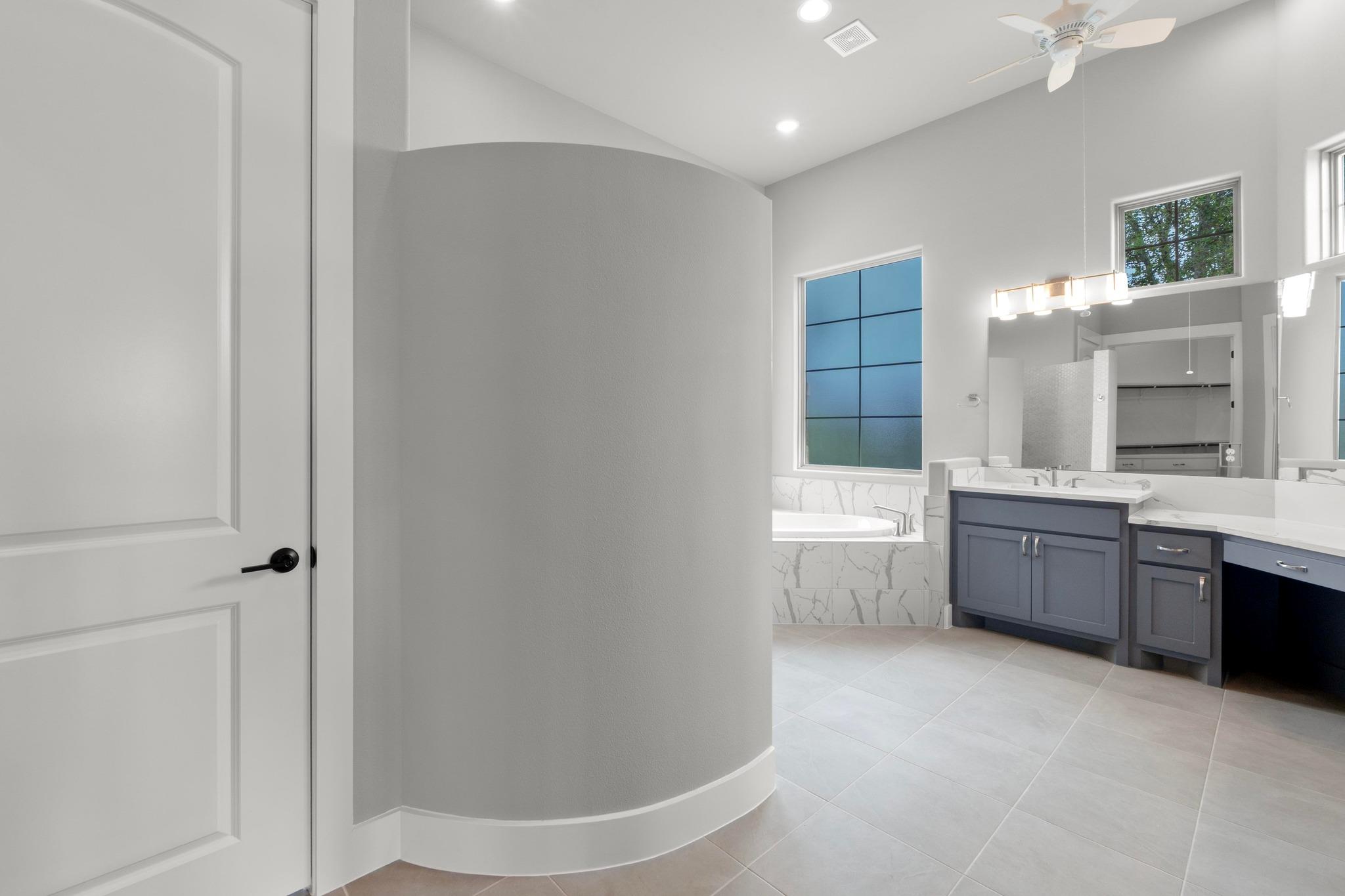 8295 Lime Creek Rd, Volente, TX 78641