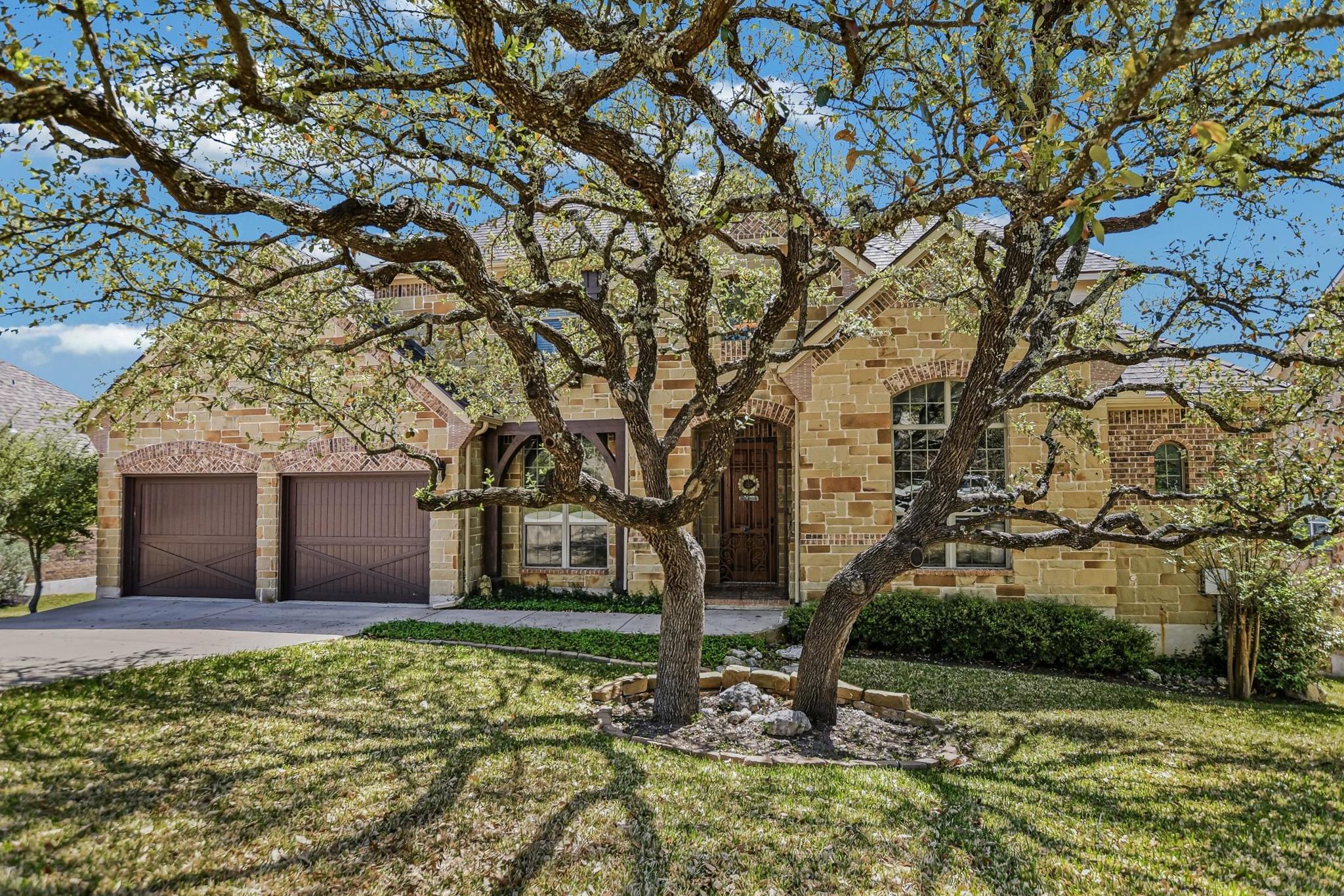 2404 First View, Leander, TX 78641