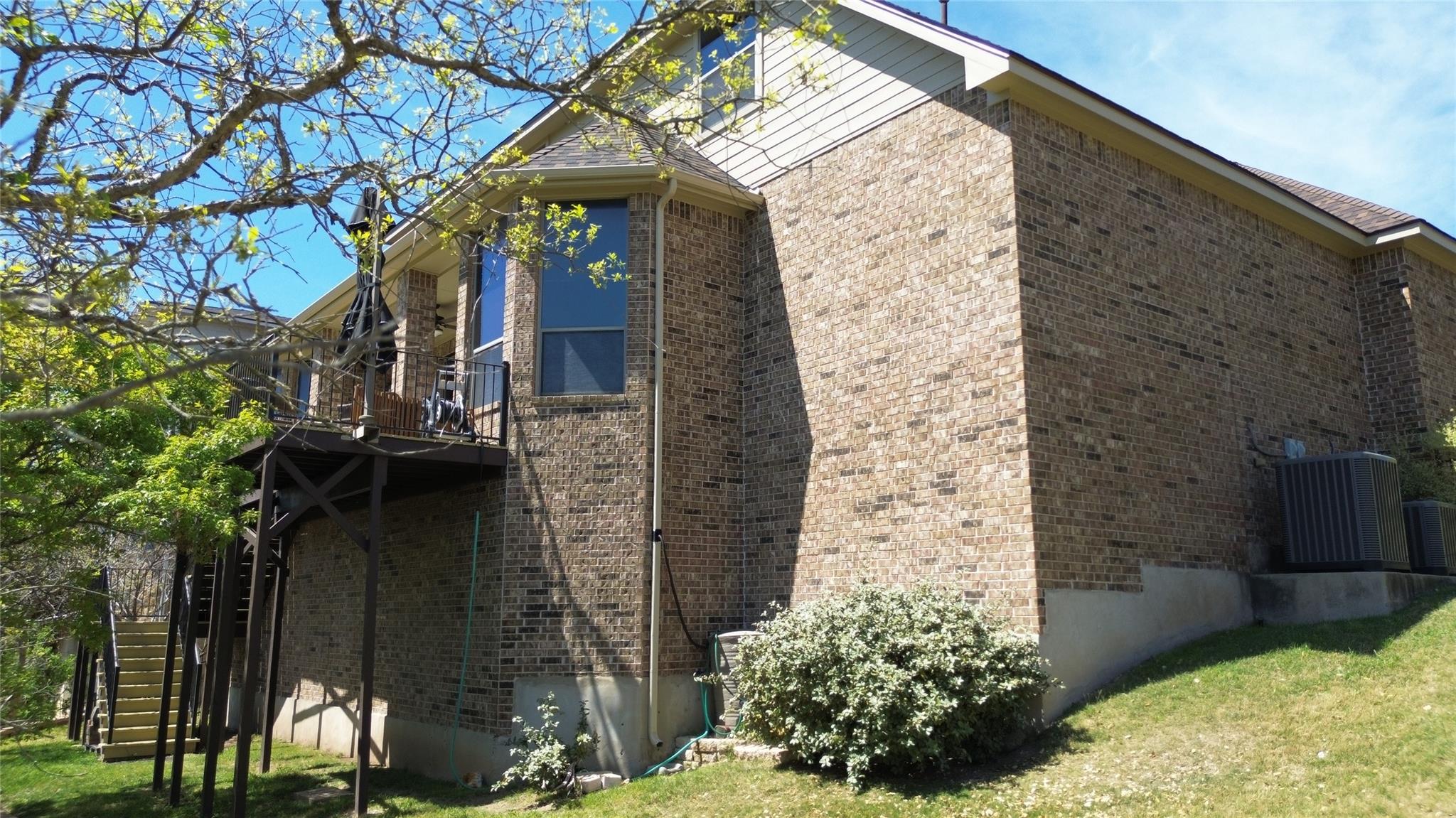 2404 First View, Leander, TX 78641