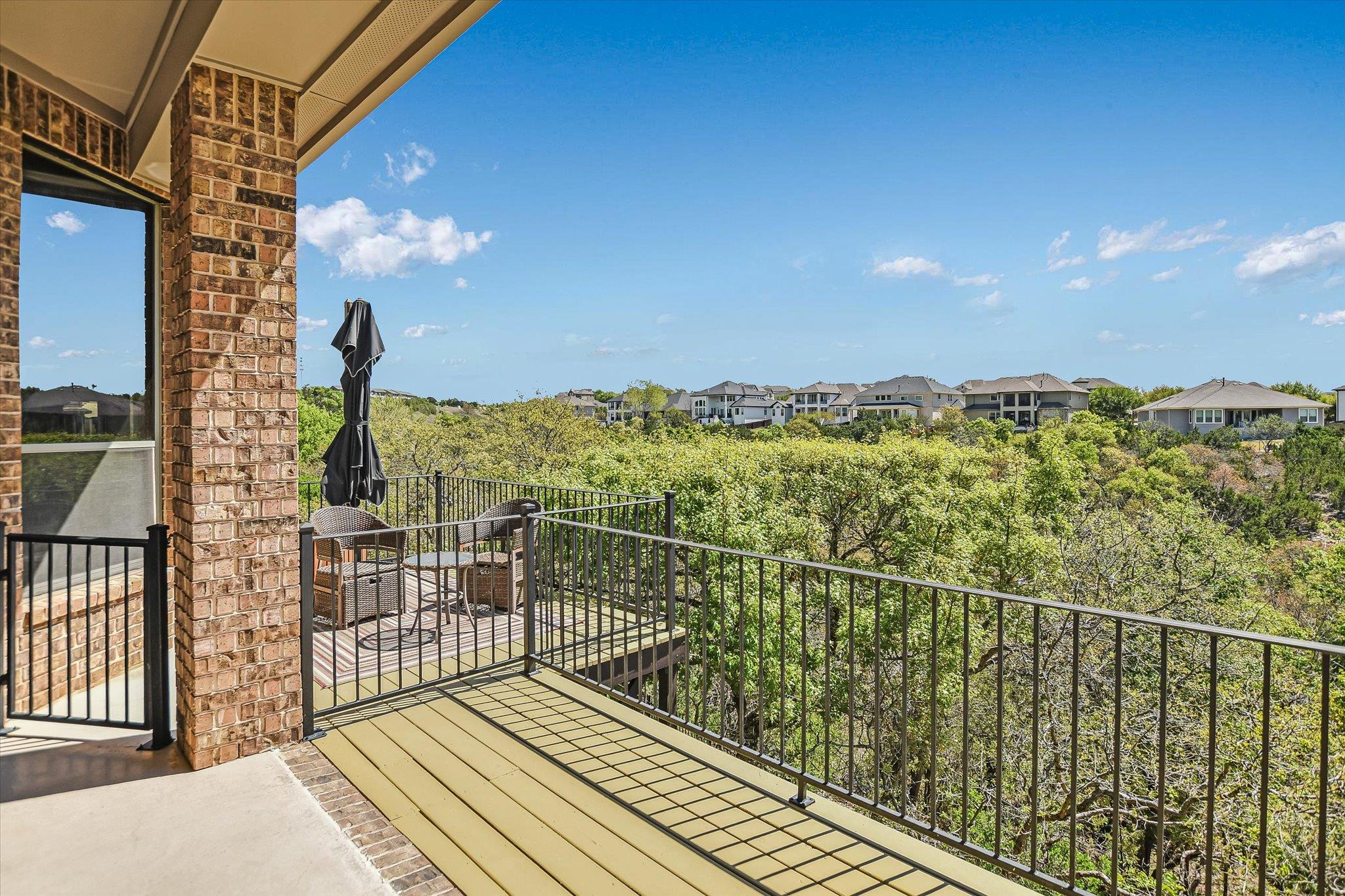 2404 First View, Leander, TX 78641
