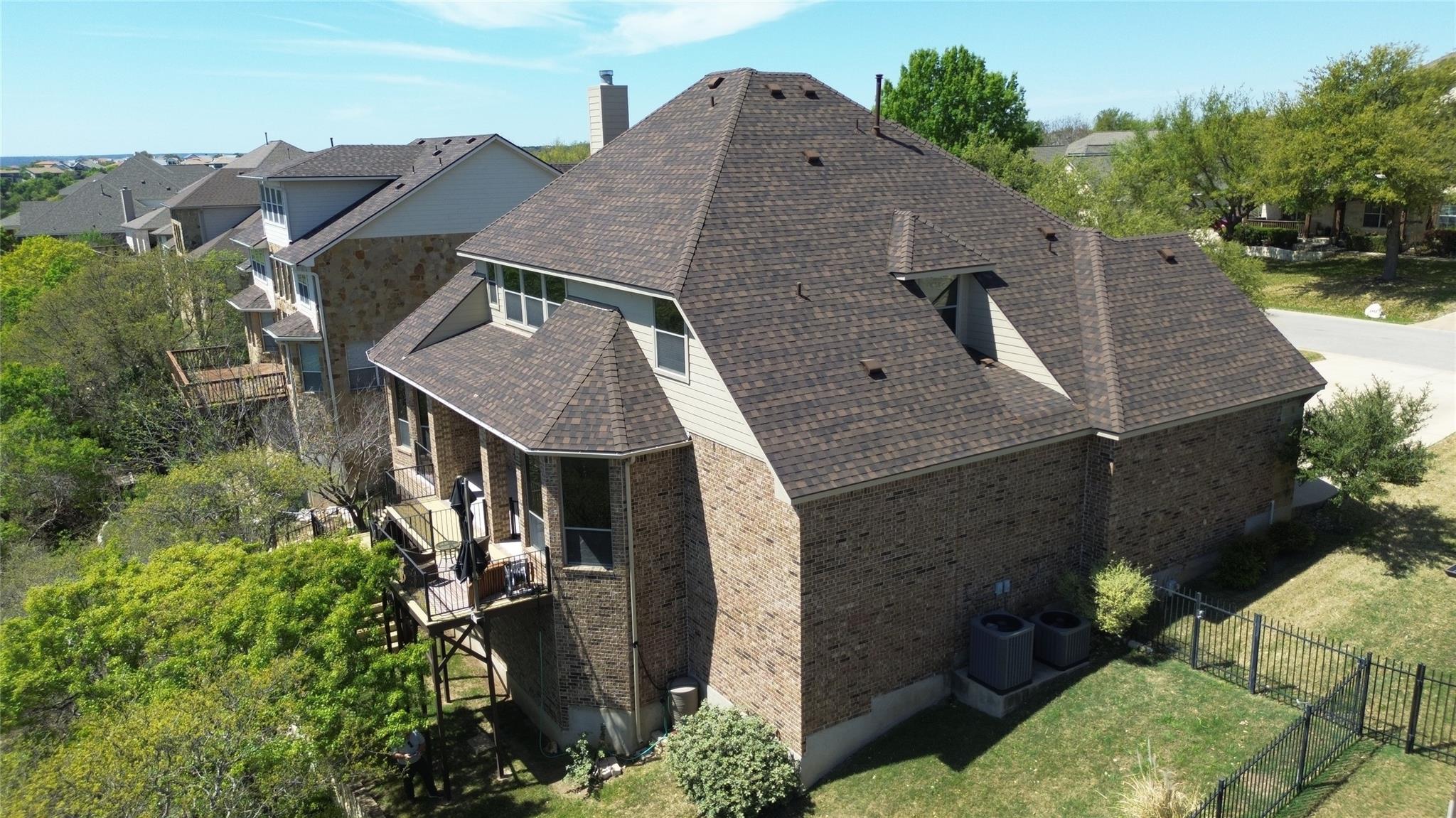 2404 First View, Leander, TX 78641