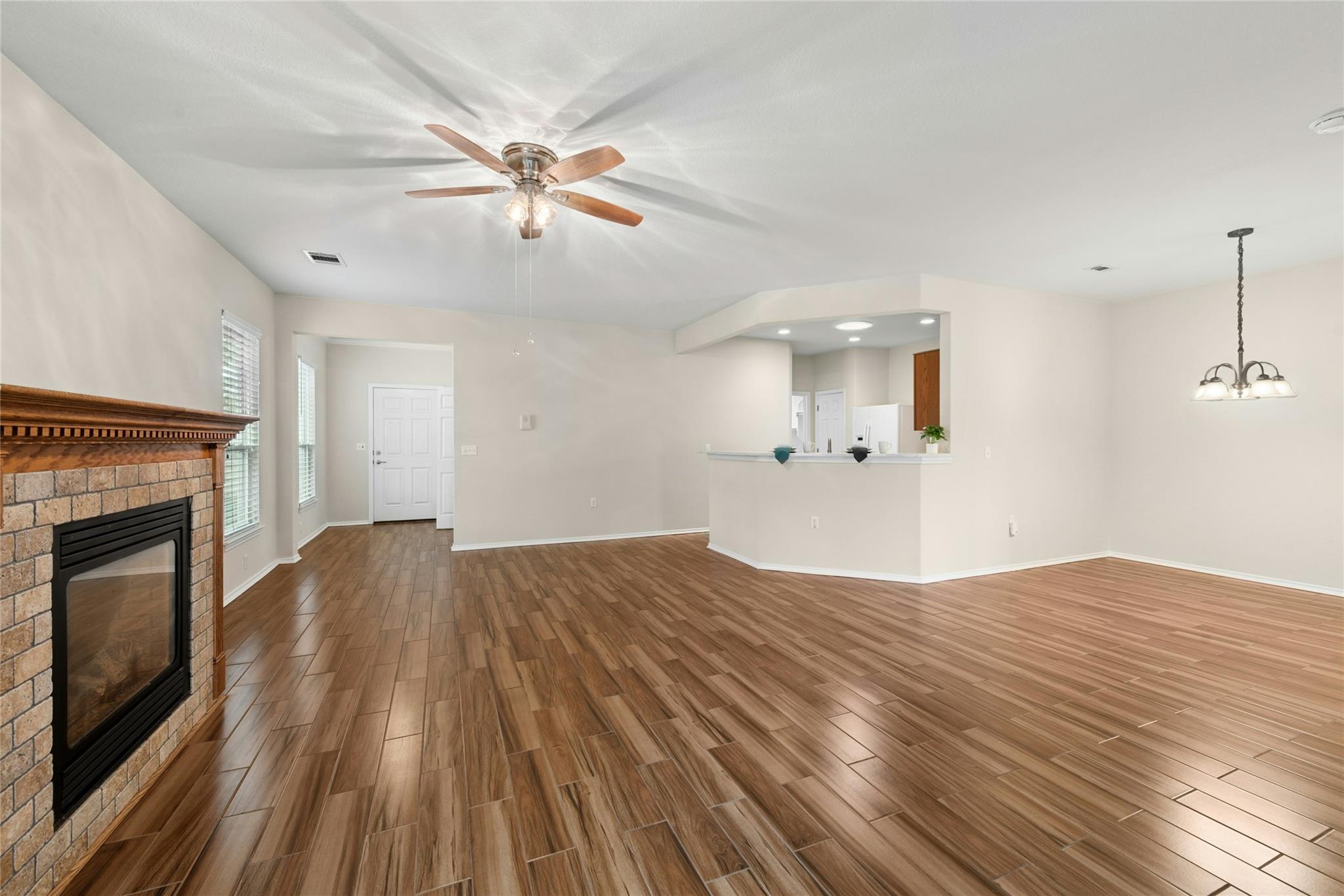 104 Honey Creek Trl, Georgetown, TX 78633