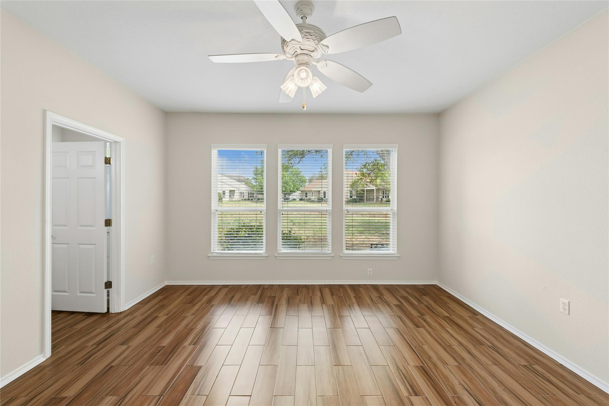 104 Honey Creek Trl, Georgetown, TX 78633