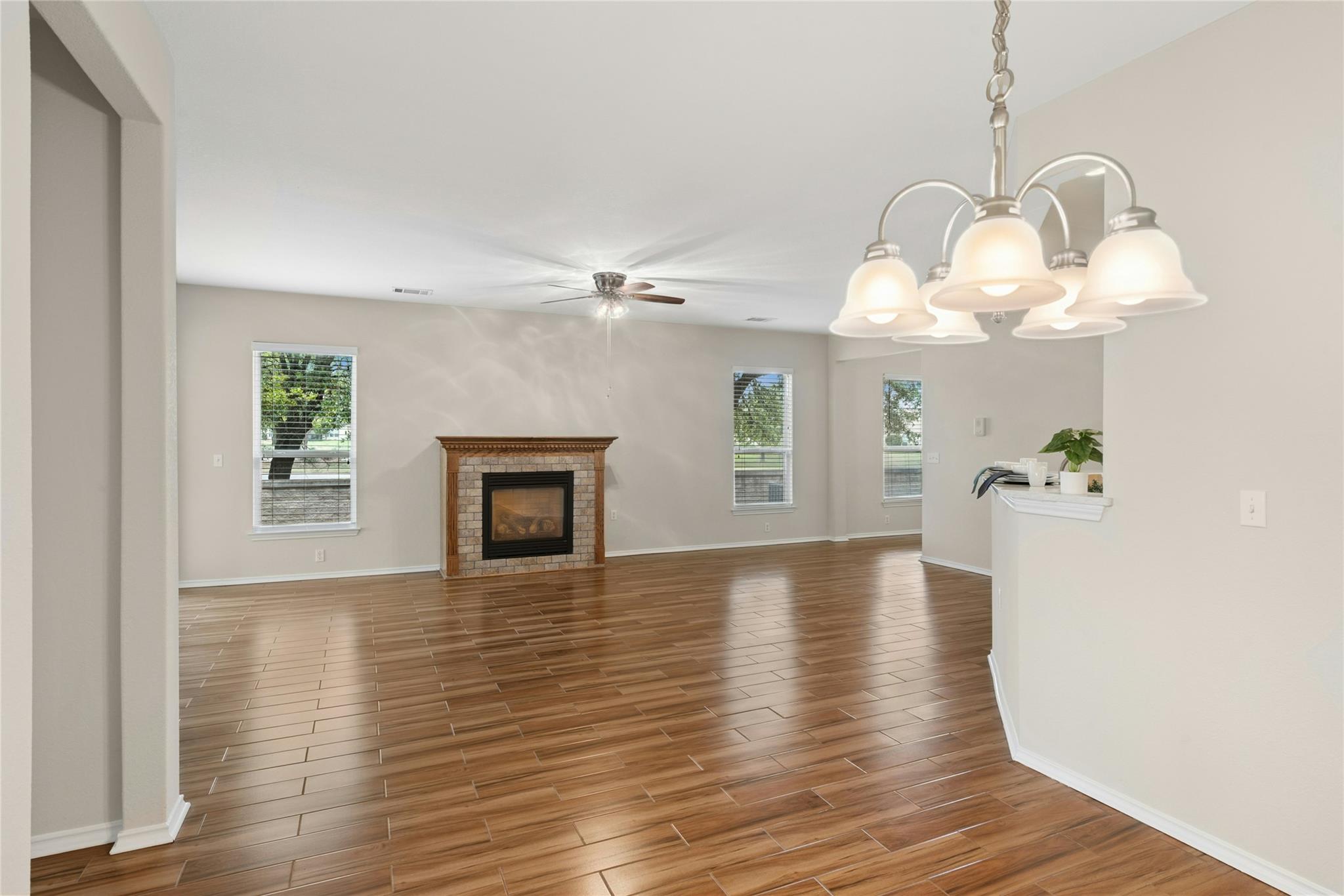 104 Honey Creek Trl, Georgetown, TX 78633