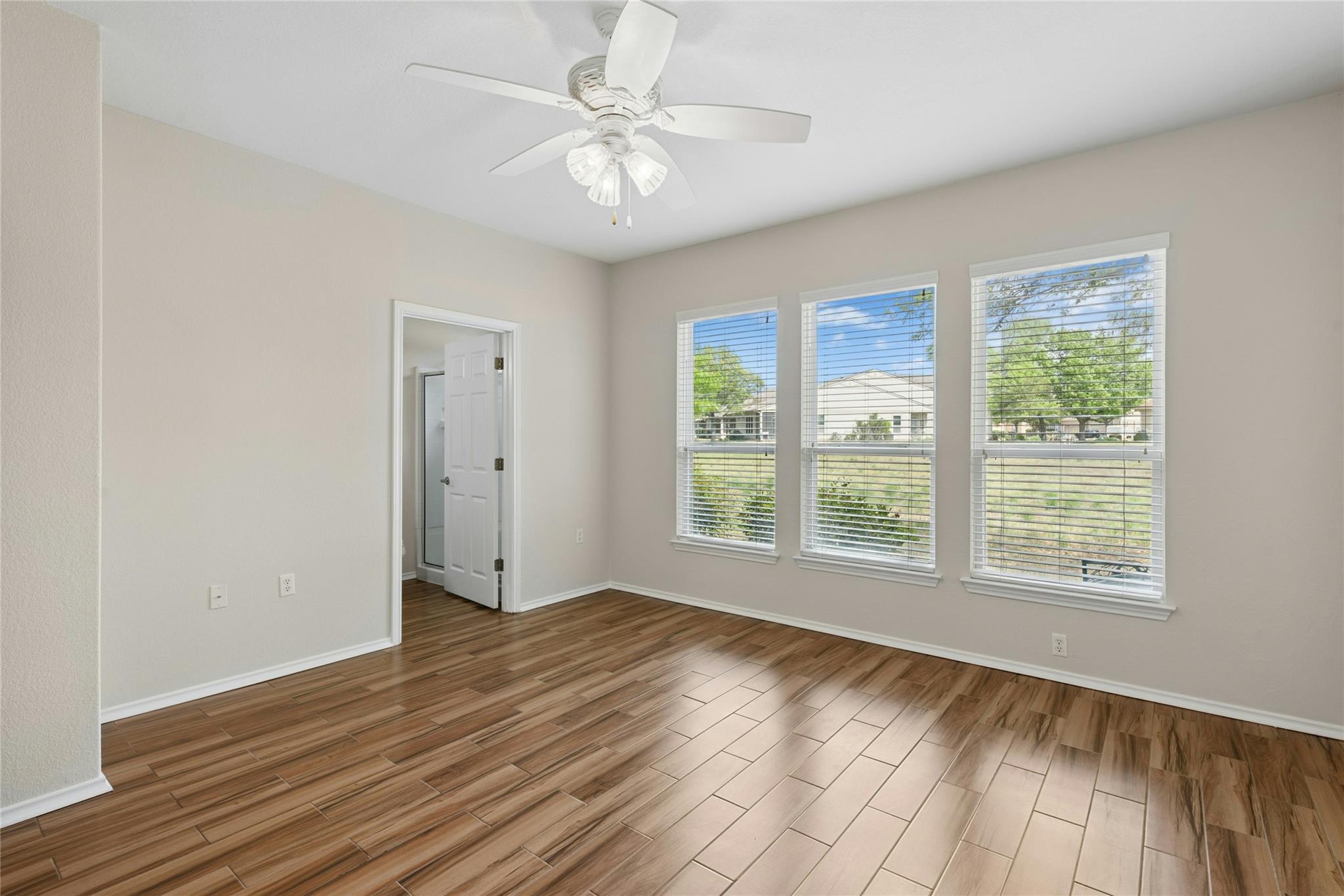 104 Honey Creek Trl, Georgetown, TX 78633