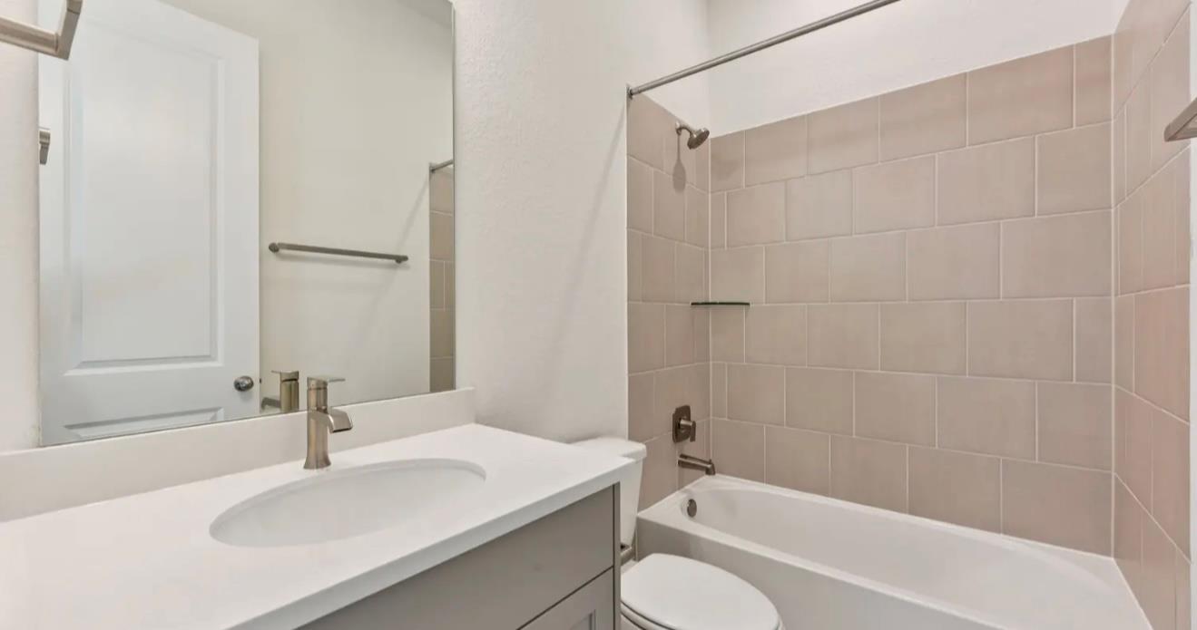 533 Prickly Poppy Loop, Kyle, TX 78640