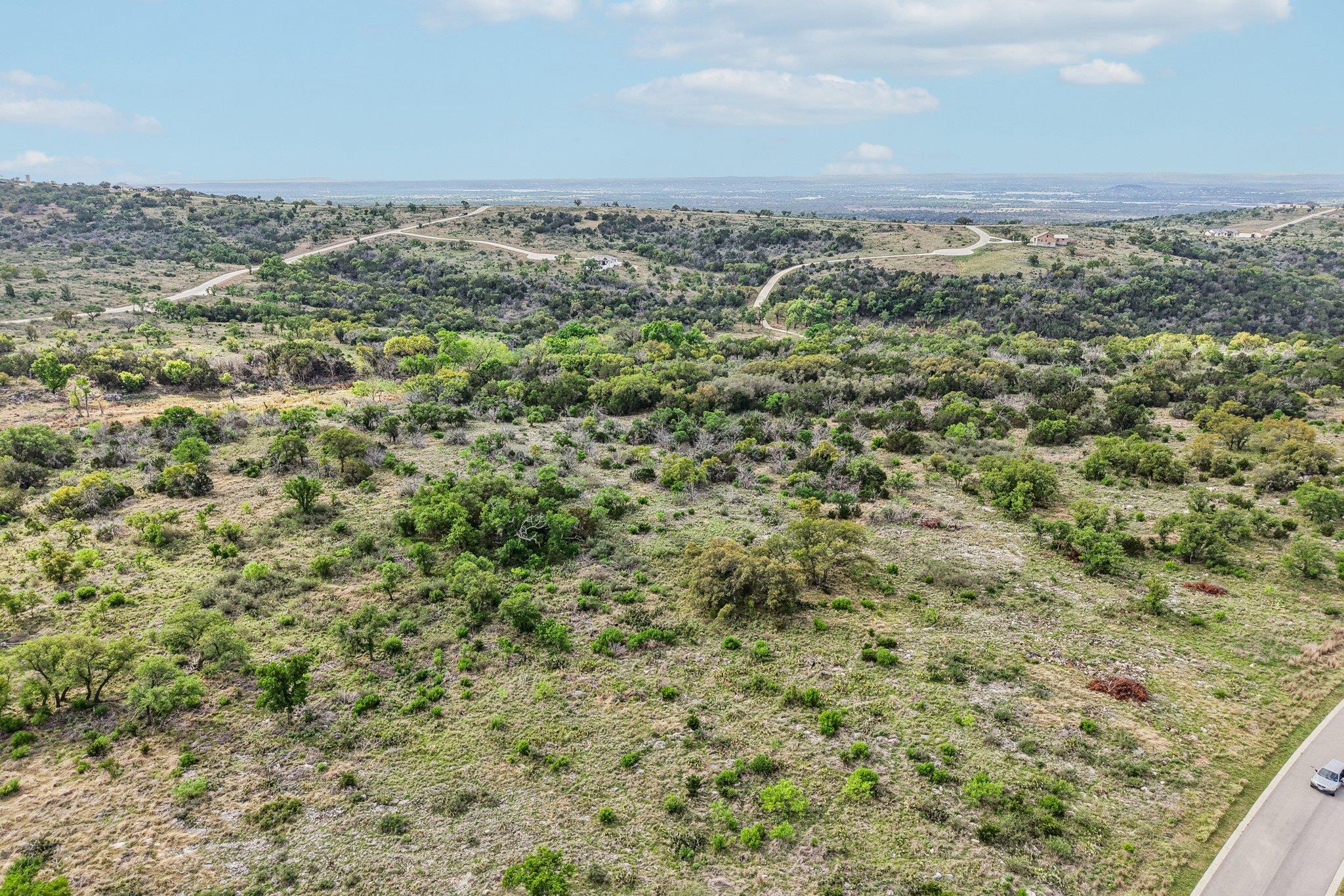 350 Big Creek Dr, Kingsland, TX 78639