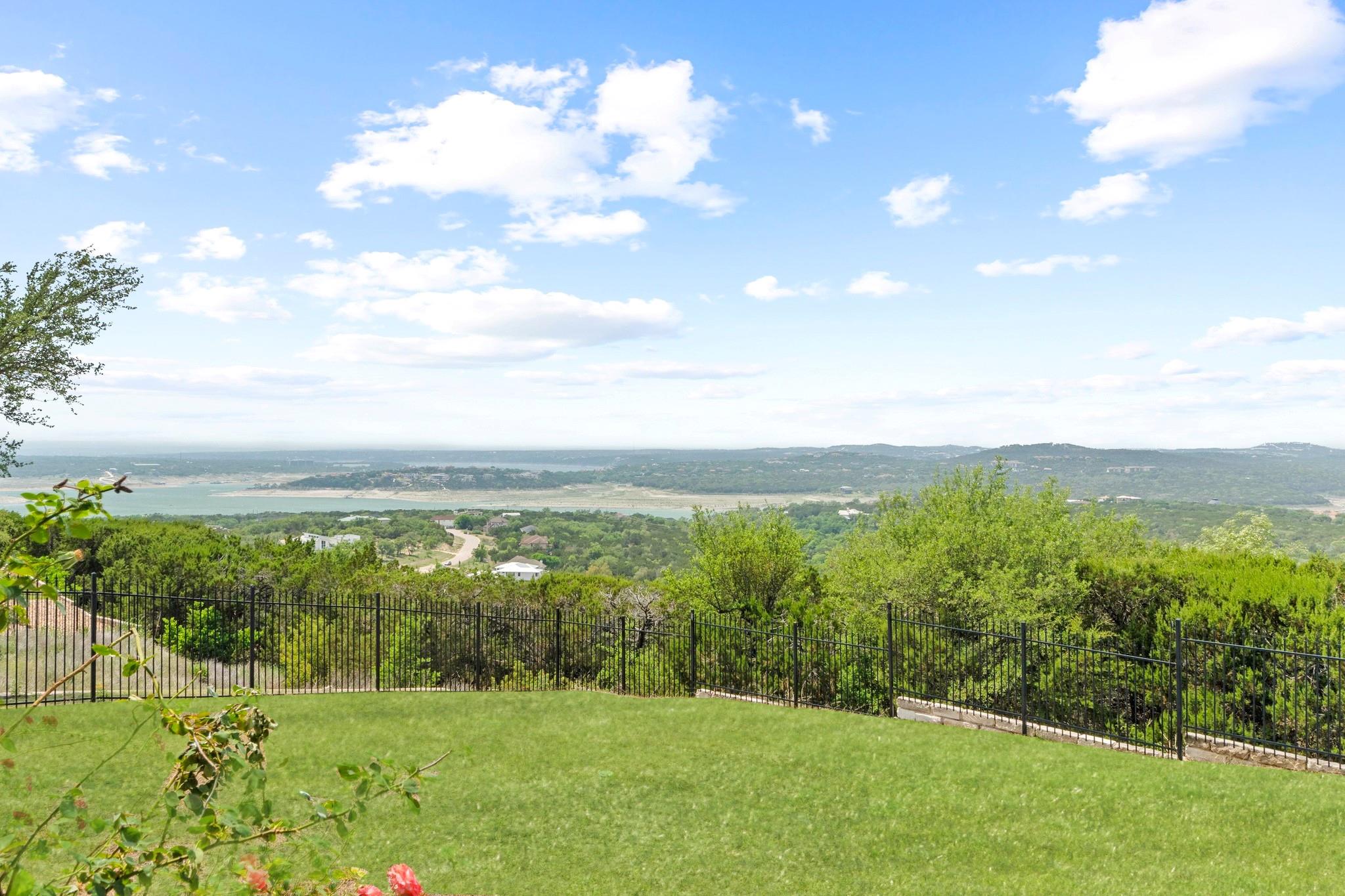 8293 Lime Creek Rd, Volente, TX 78641