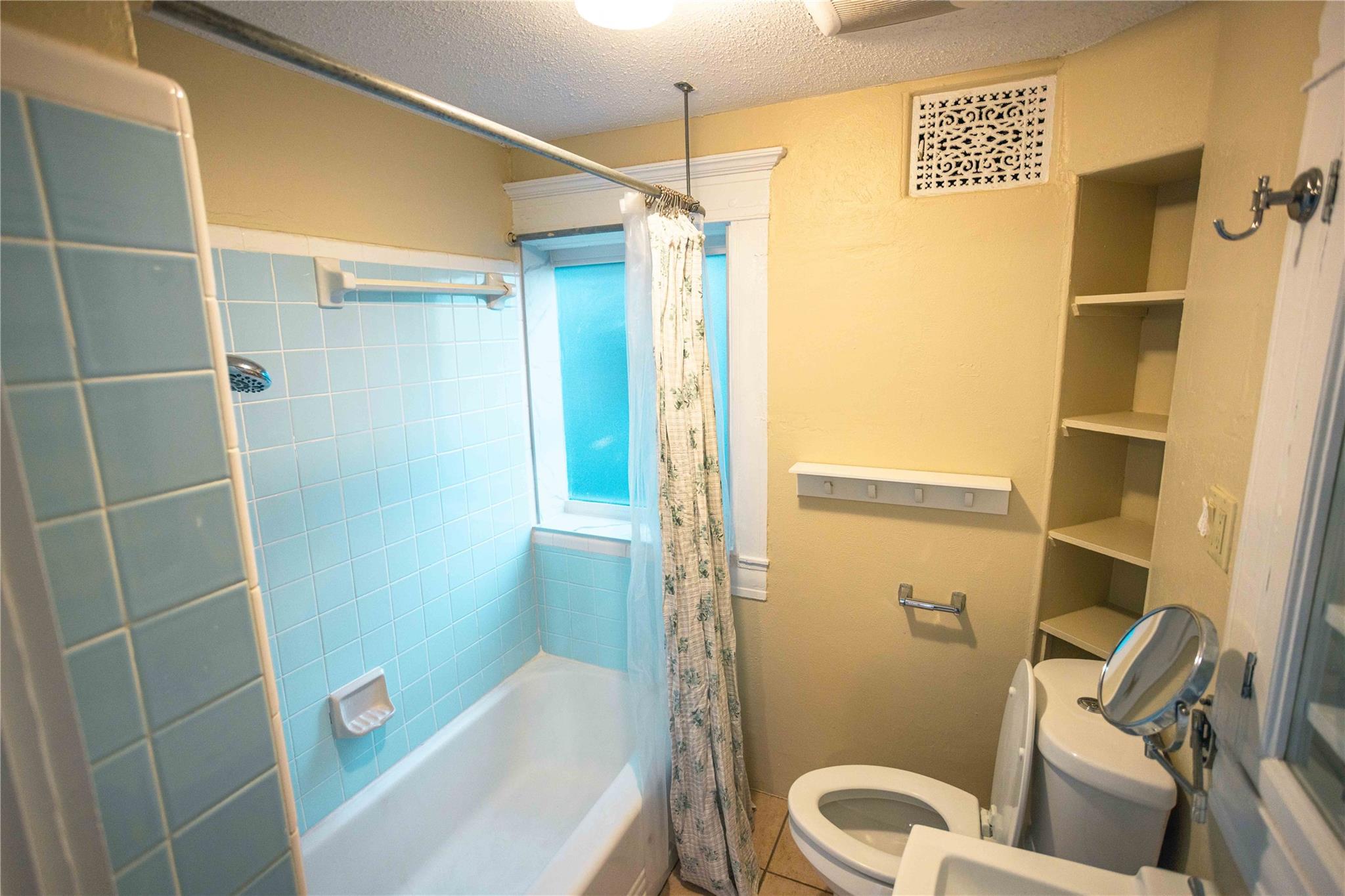 2003 HASKELL St # 1, Austin, TX 78702