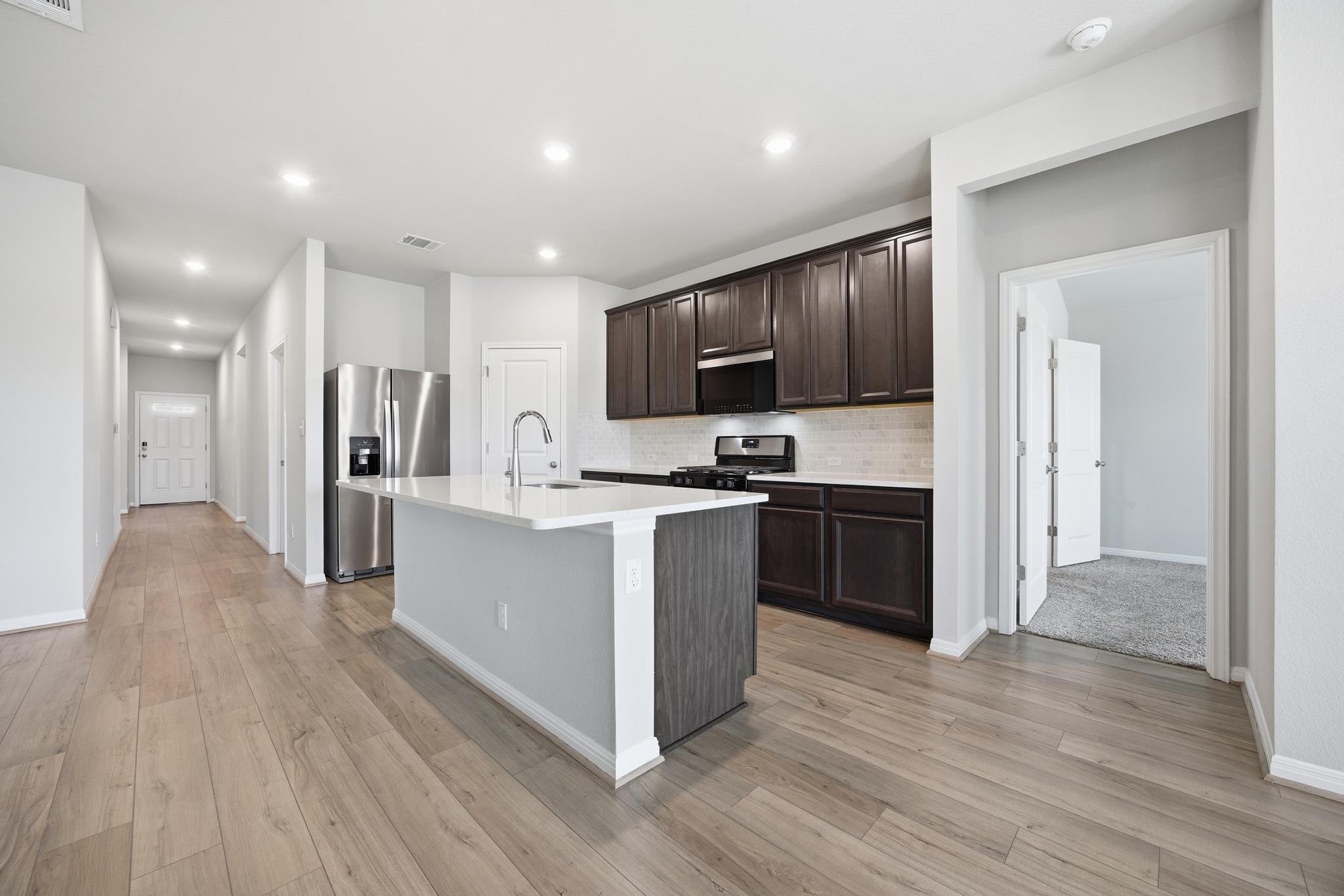 809 Russet Rock Dr, Austin, TX 78748