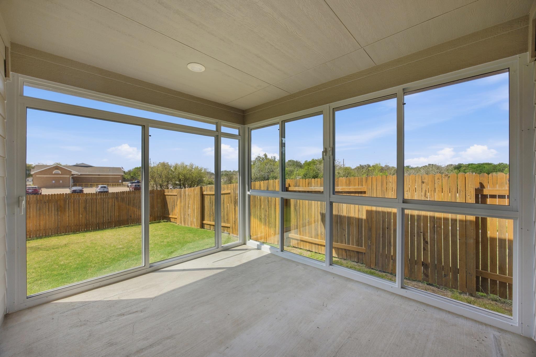 809 Russet Rock Dr, Austin, TX 78748