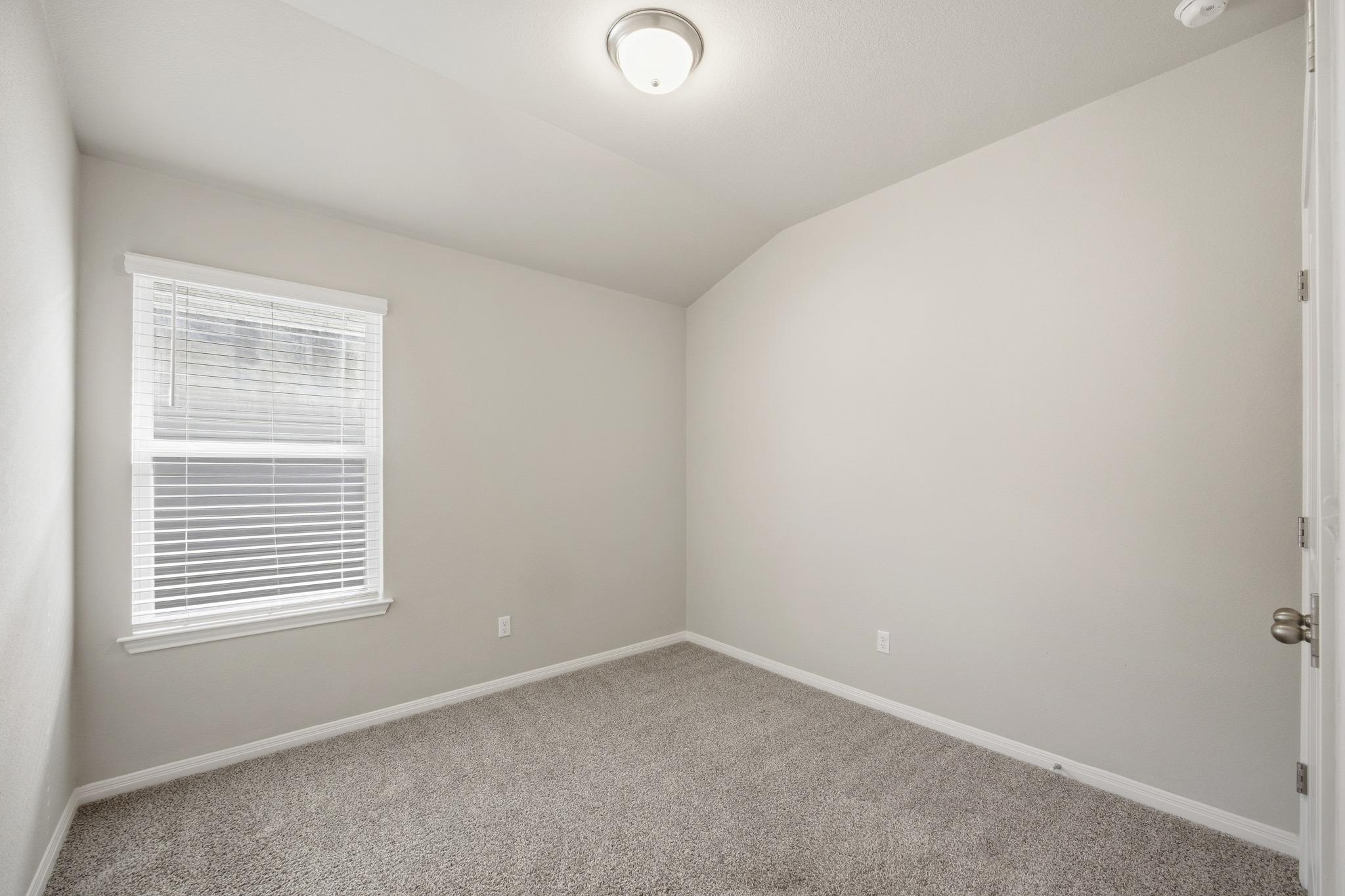 809 Russet Rock Dr, Austin, TX 78748