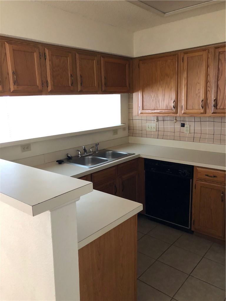 915 W 23rd St W # 112, Austin, TX 78705