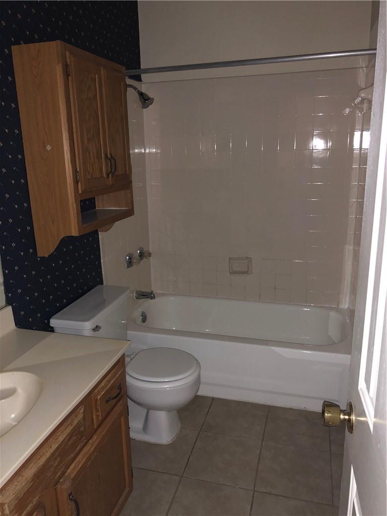 915 W 23rd St W # 112, Austin, TX 78705