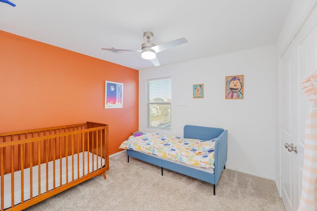 17817 Willacy Cv, Elgin, TX 78621