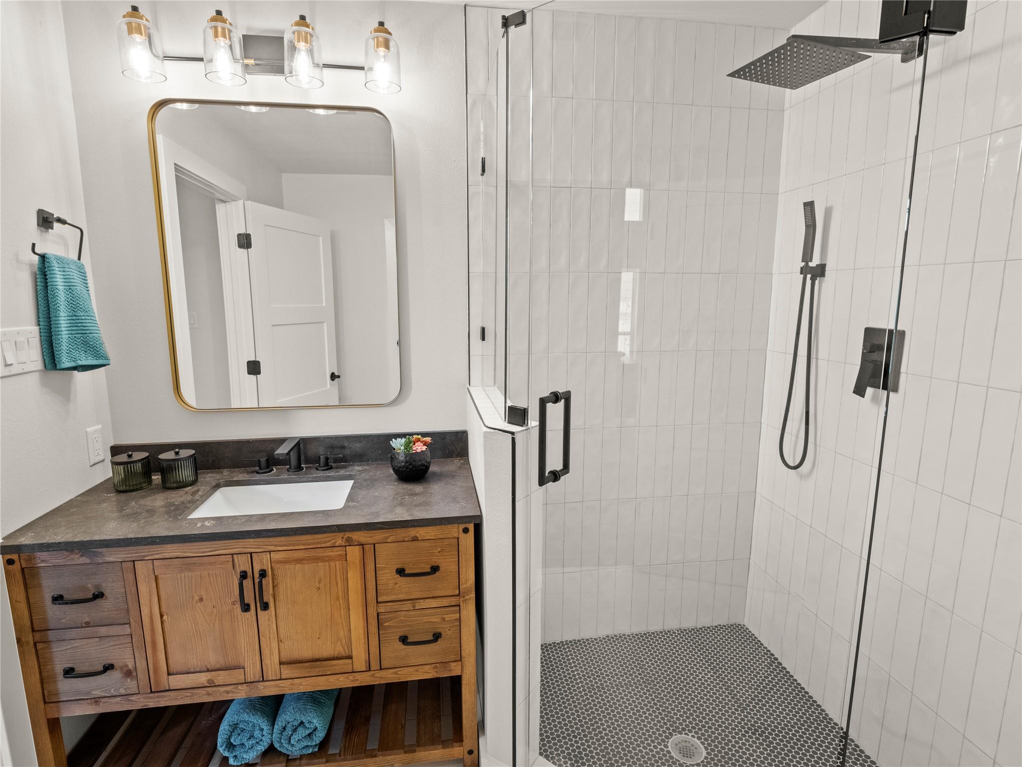 8138 Forest Mesa Dr, Austin, TX 78759