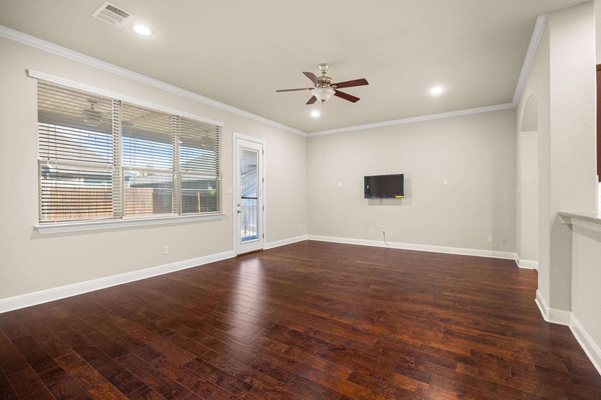 2452 Millbrook Loop, Leander, TX 78641