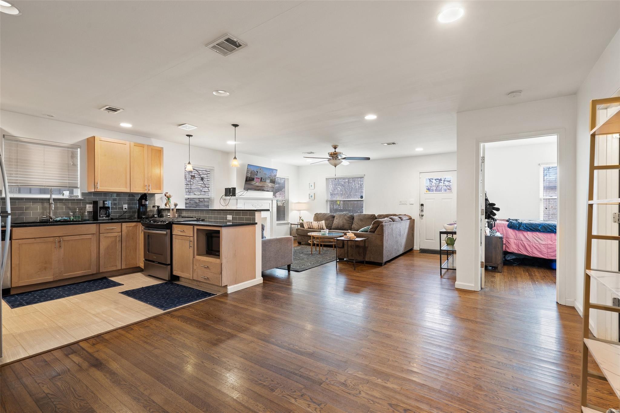 3504 Speedway # A&B, Austin, TX 78705