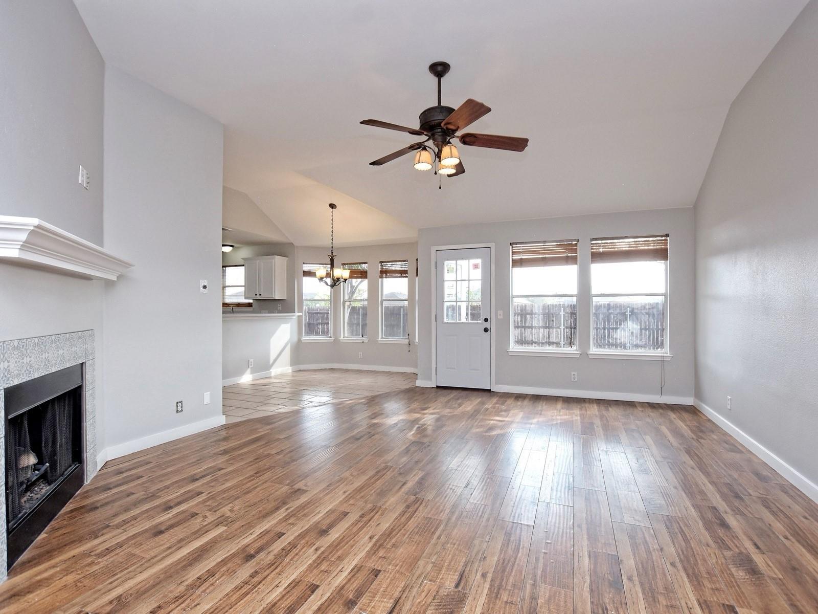 806 Red River Ln, Leander, TX 78641