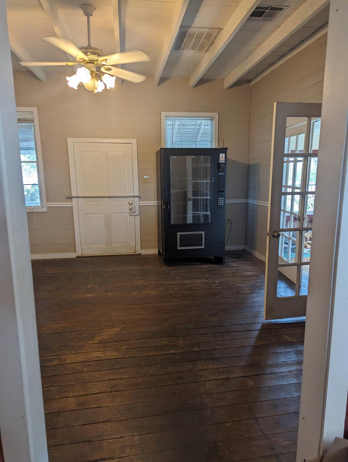 3277 W Highway 21 Highway, Lincoln, TX 78948