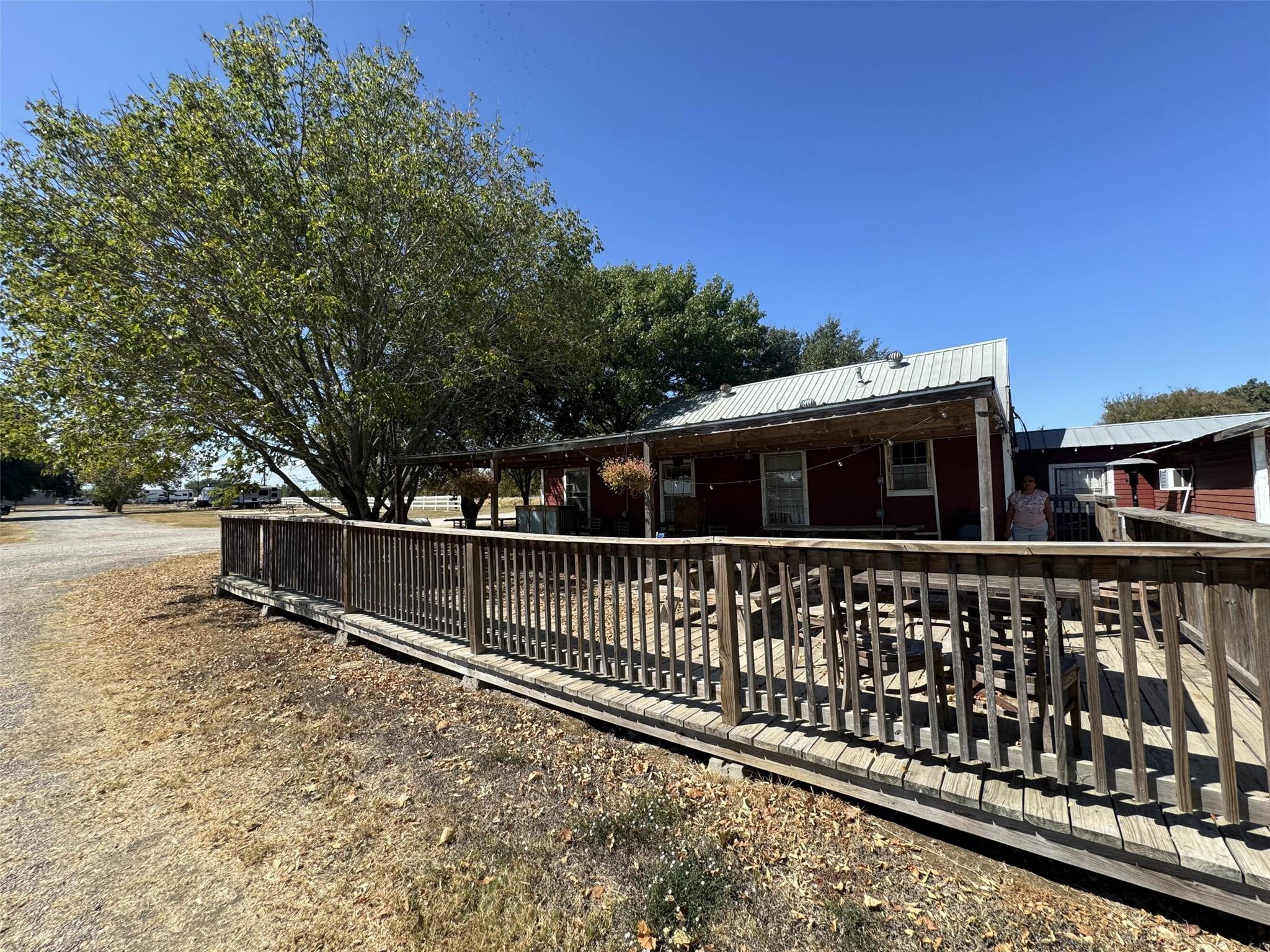 3277 W Highway 21 Highway, Lincoln, TX 78948