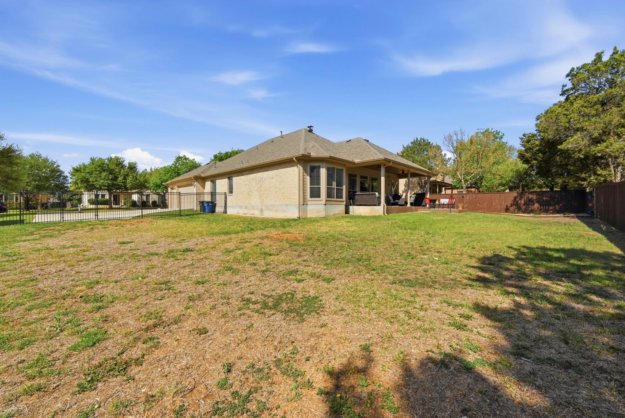 2520 Klemm St, New Braunfels, TX 78132