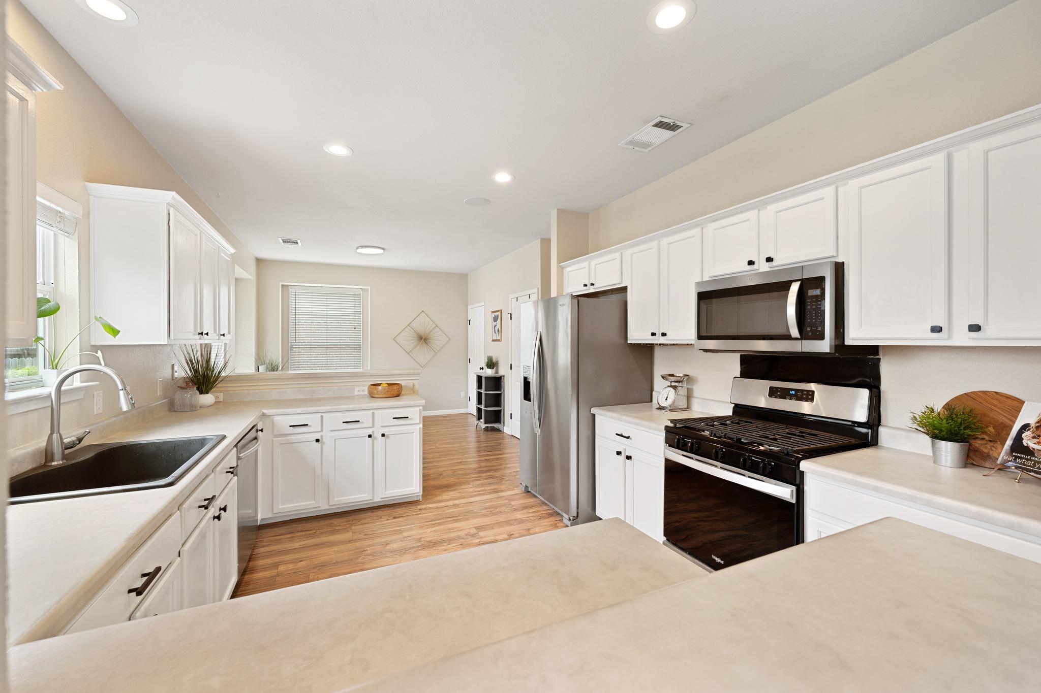 1408 Faustino Cv, Leander, TX 78641