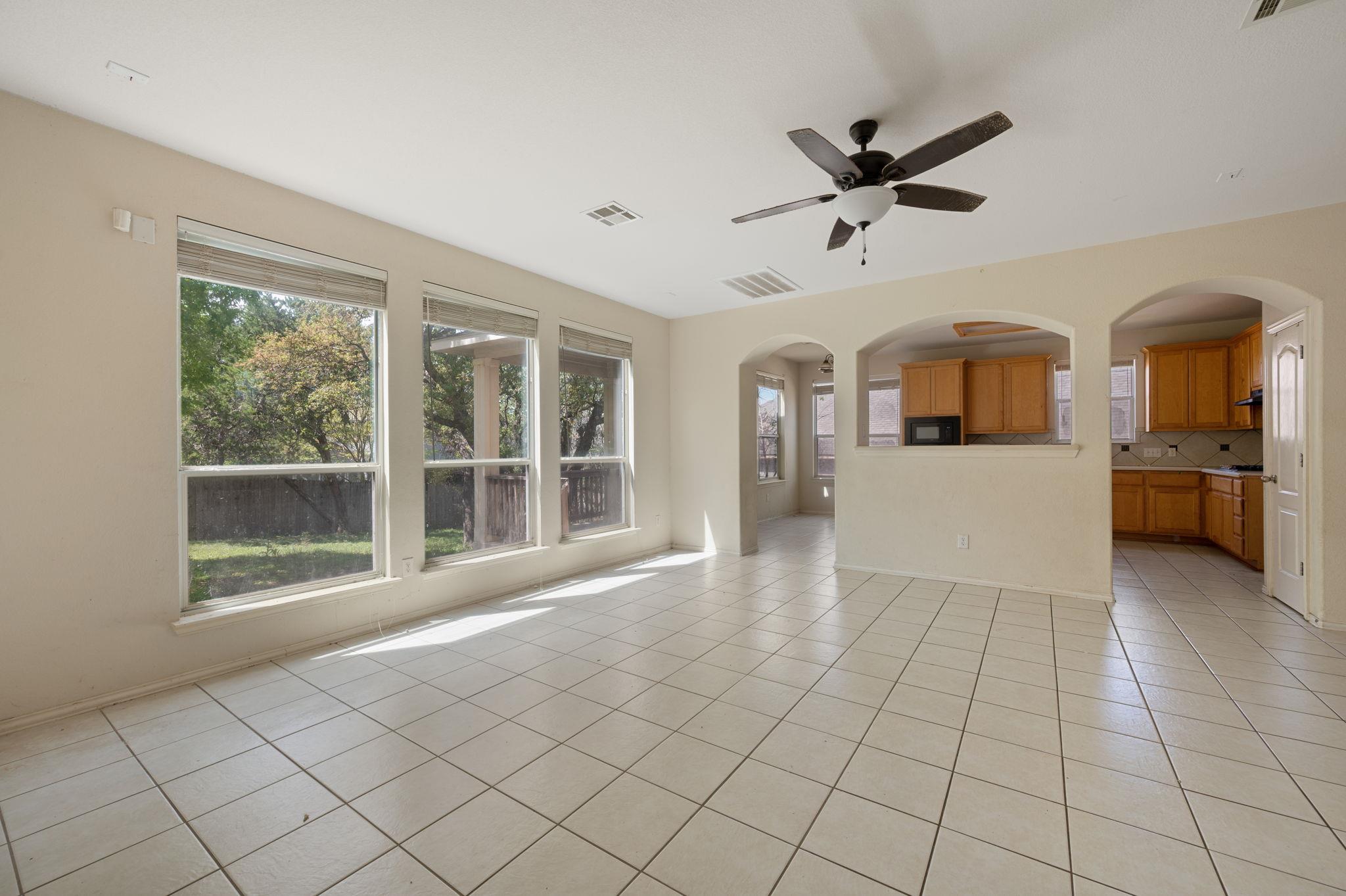 1905 Phantom Horse, Leander, TX 78641