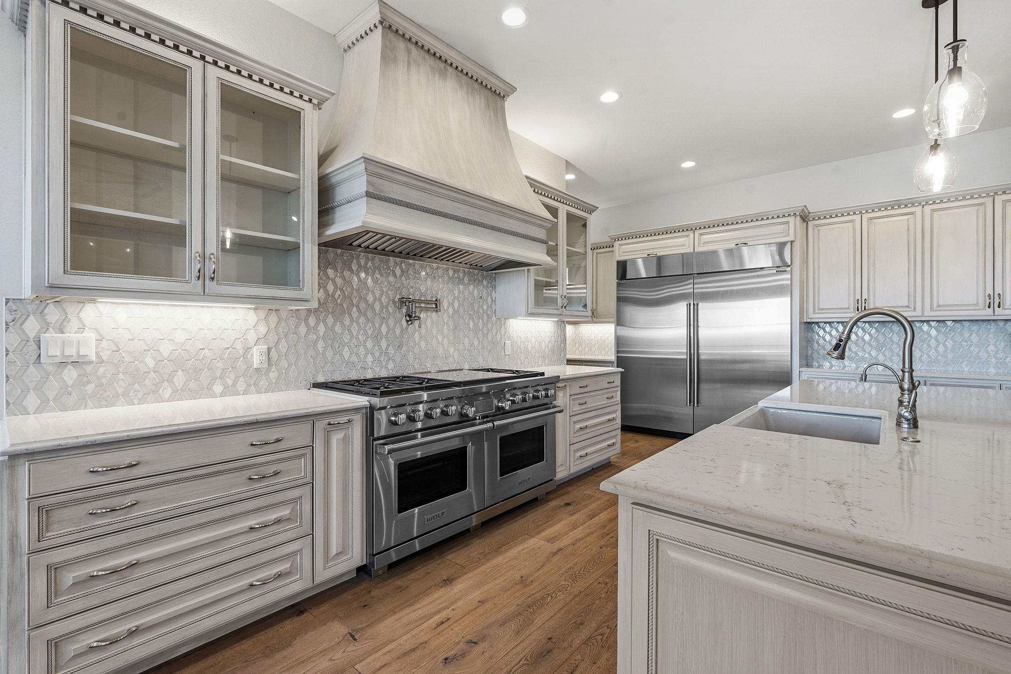 306 Napa Ct, Driftwood, TX 78619