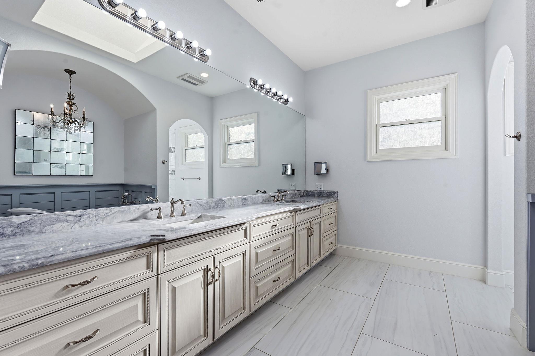 306 Napa Ct, Driftwood, TX 78619