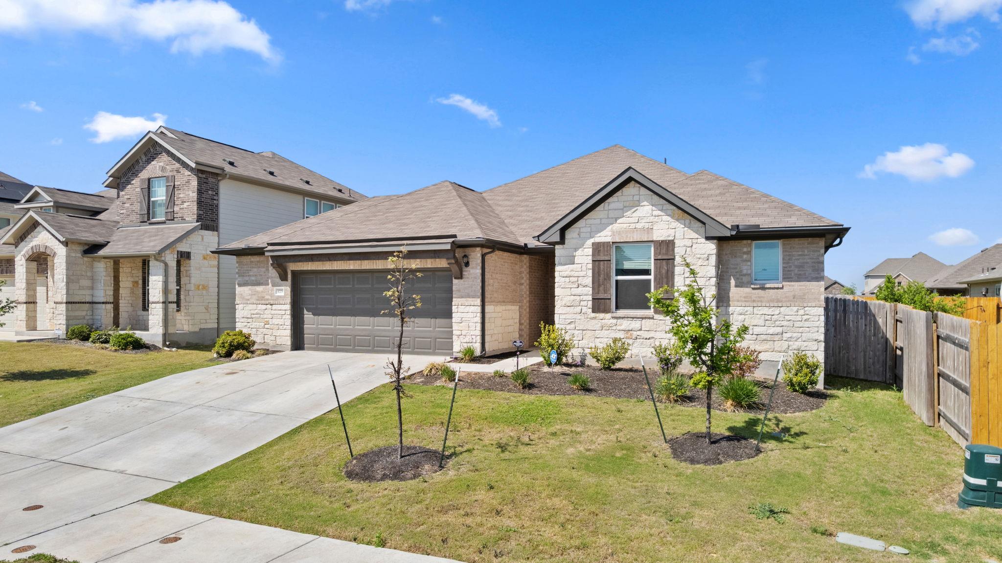 4009 Milano River Rd, Hutto, TX 78634