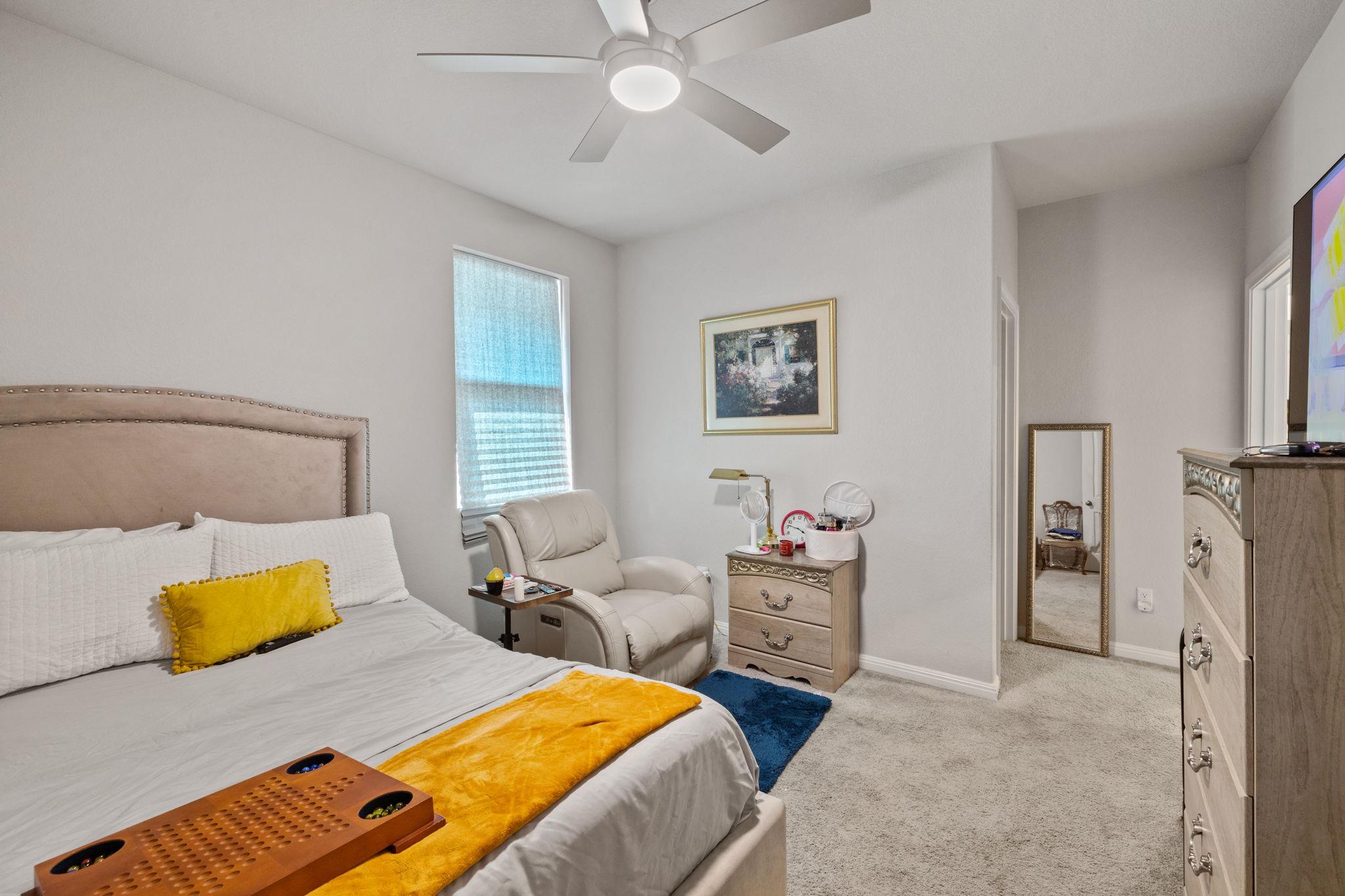 4009 Milano River Rd, Hutto, TX 78634