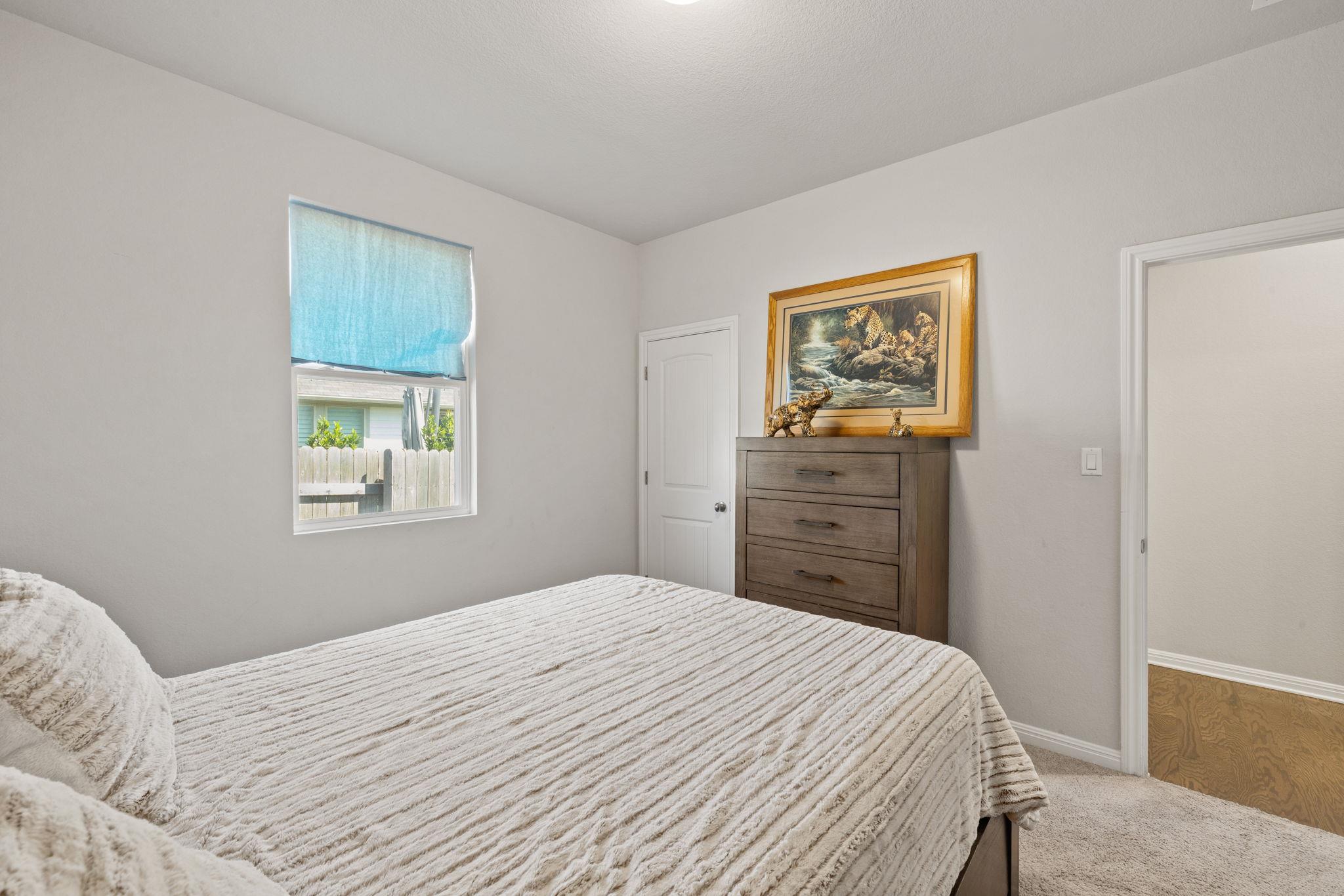 4009 Milano River Rd, Hutto, TX 78634