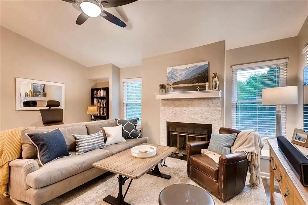 5313 INDIO Dr # B, Austin, TX 78745