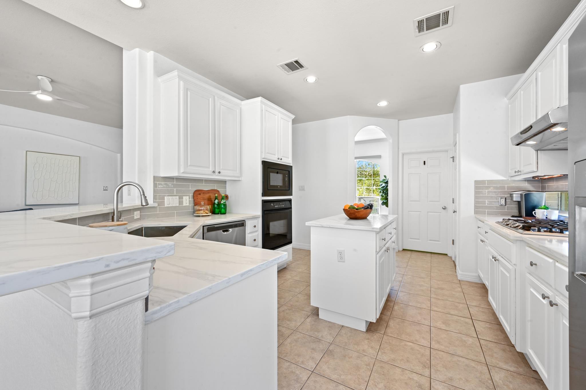 3125 Sun Drenched Path, Austin, TX 78732