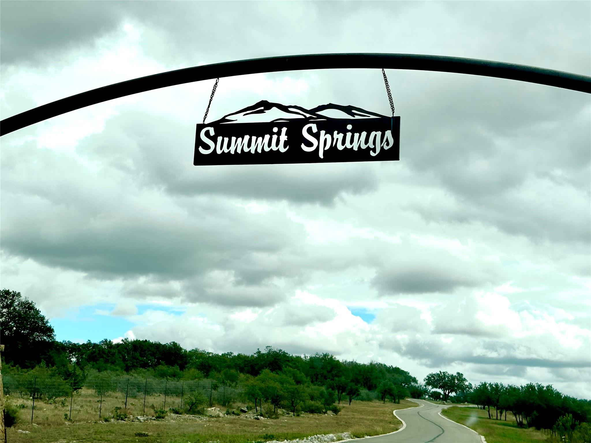 284 Cedar Mountain Dr, Spicewood, TX 78654