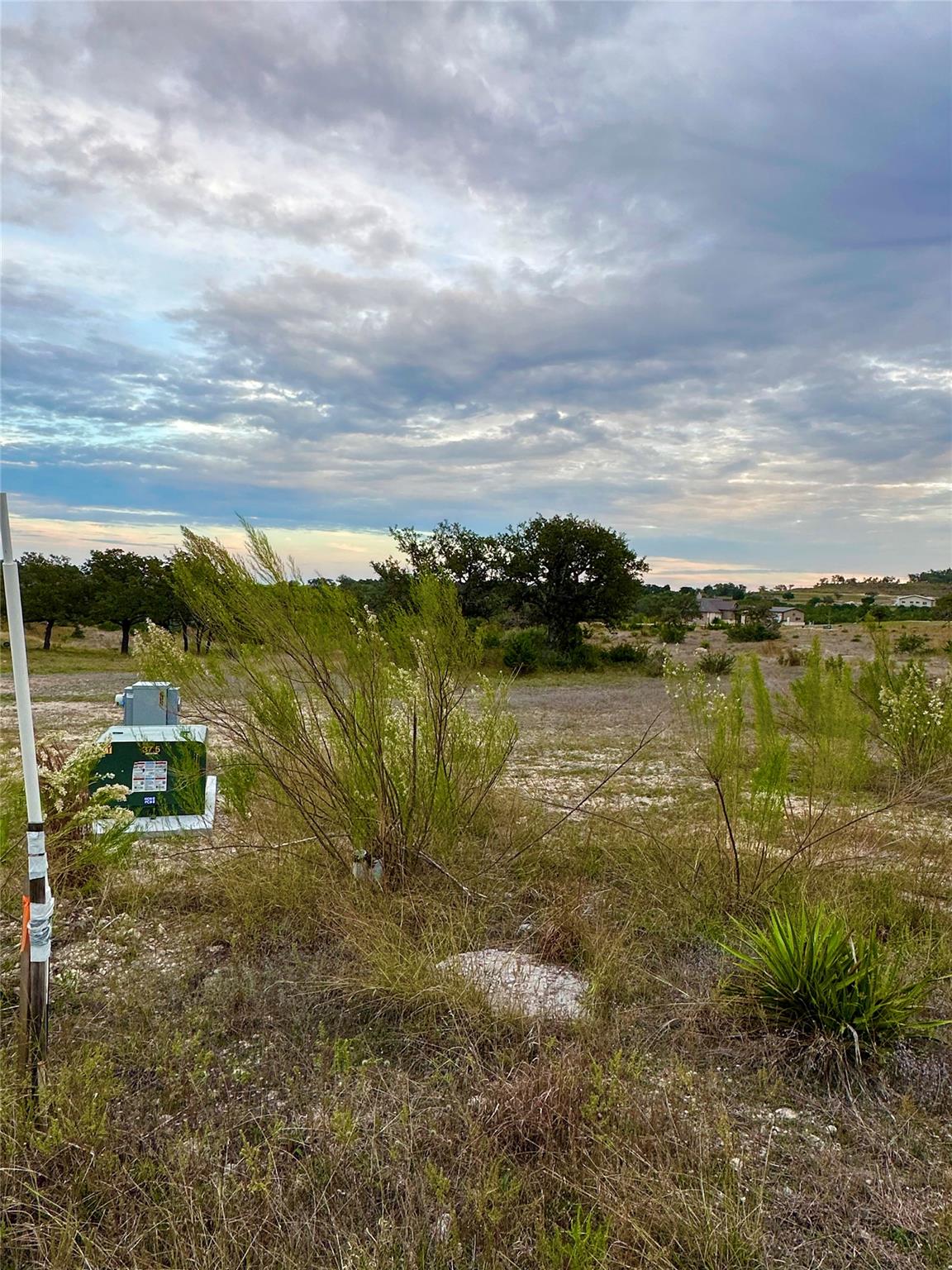 284 Cedar Mountain Dr, Spicewood, TX 78654