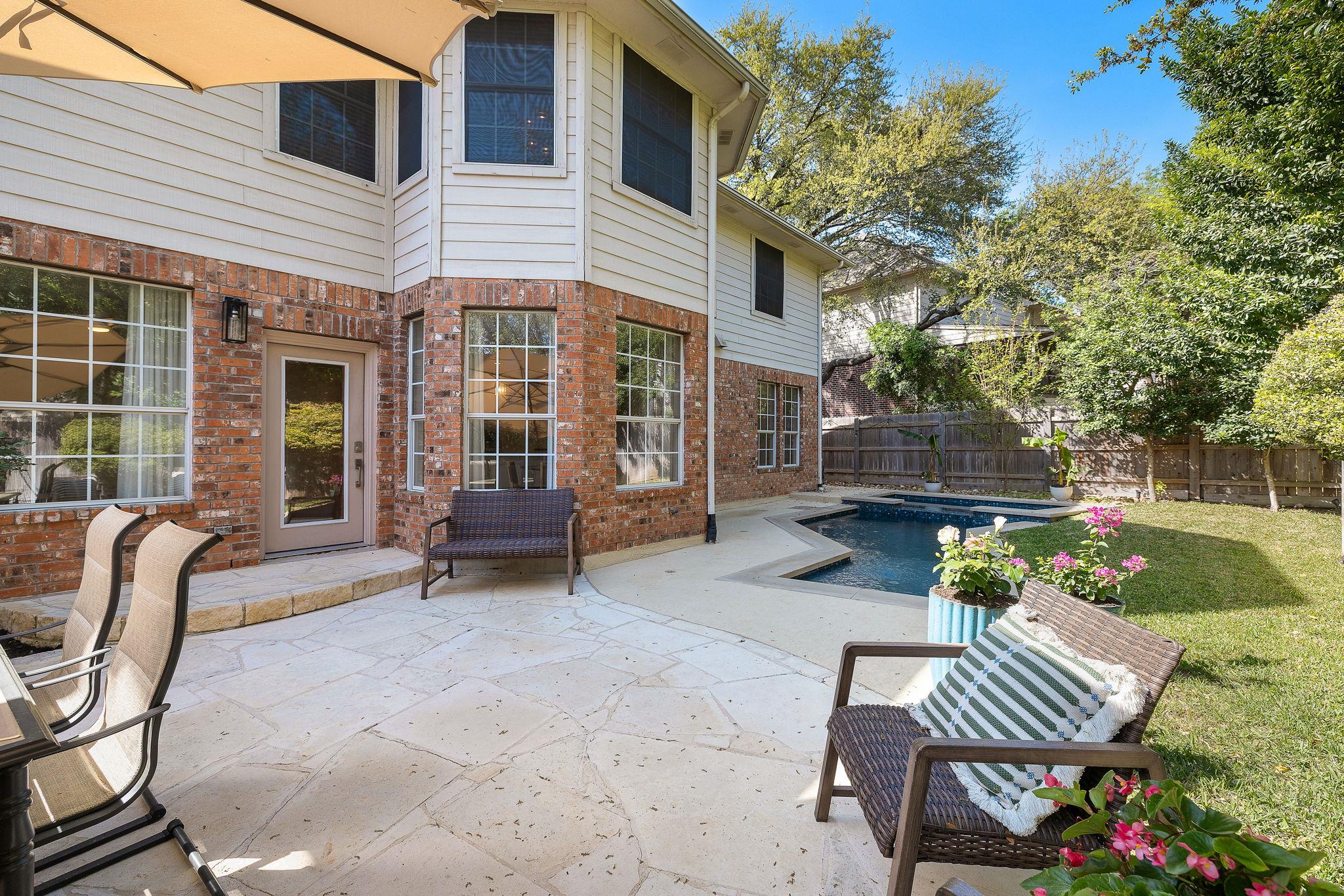 2114 Hilton Head Dr, Round Rock, TX 78664